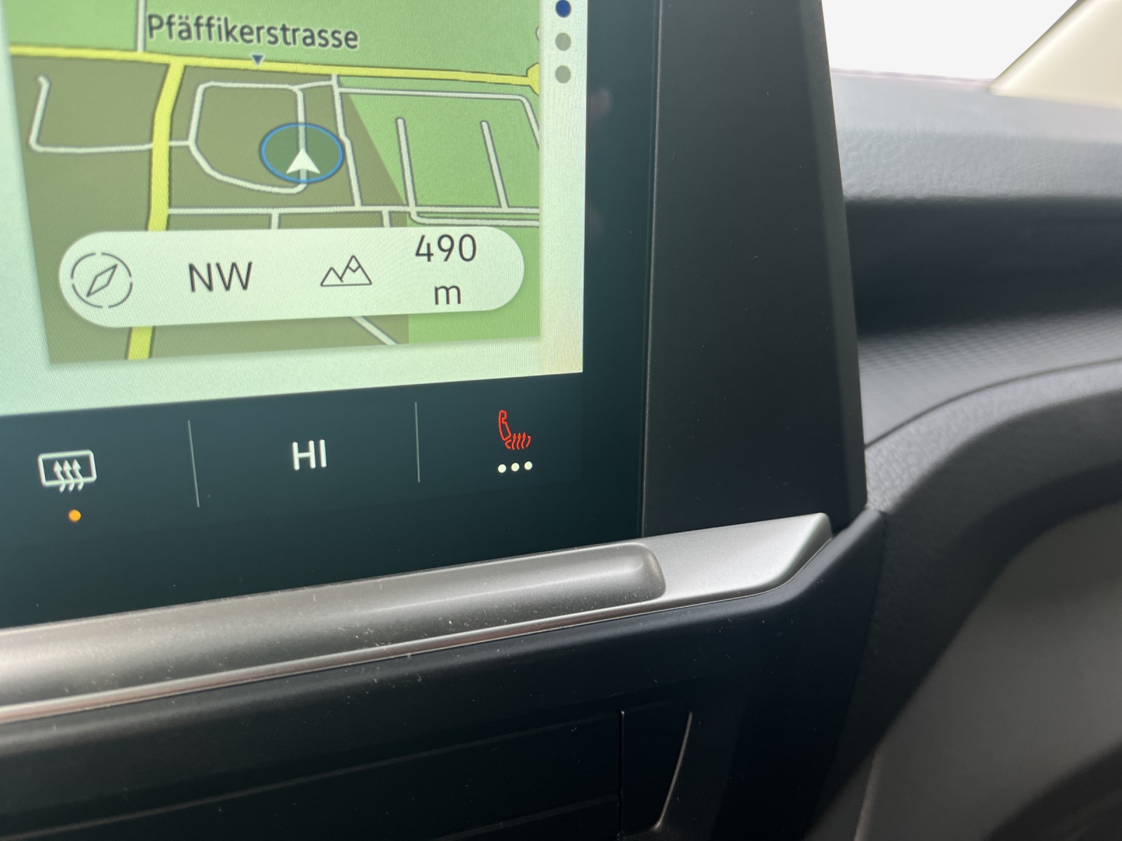 VW Transporter 2.0 TDI Automat-image-13