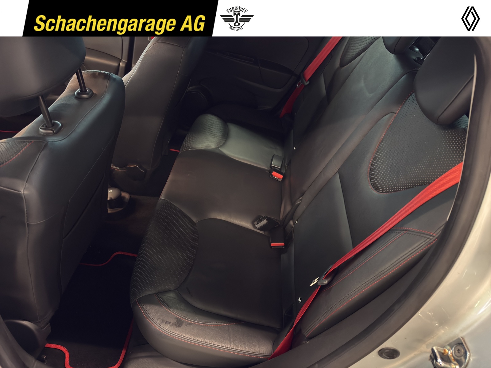 RENAULT Clio 1.6 T RS 200 EDC-image-5