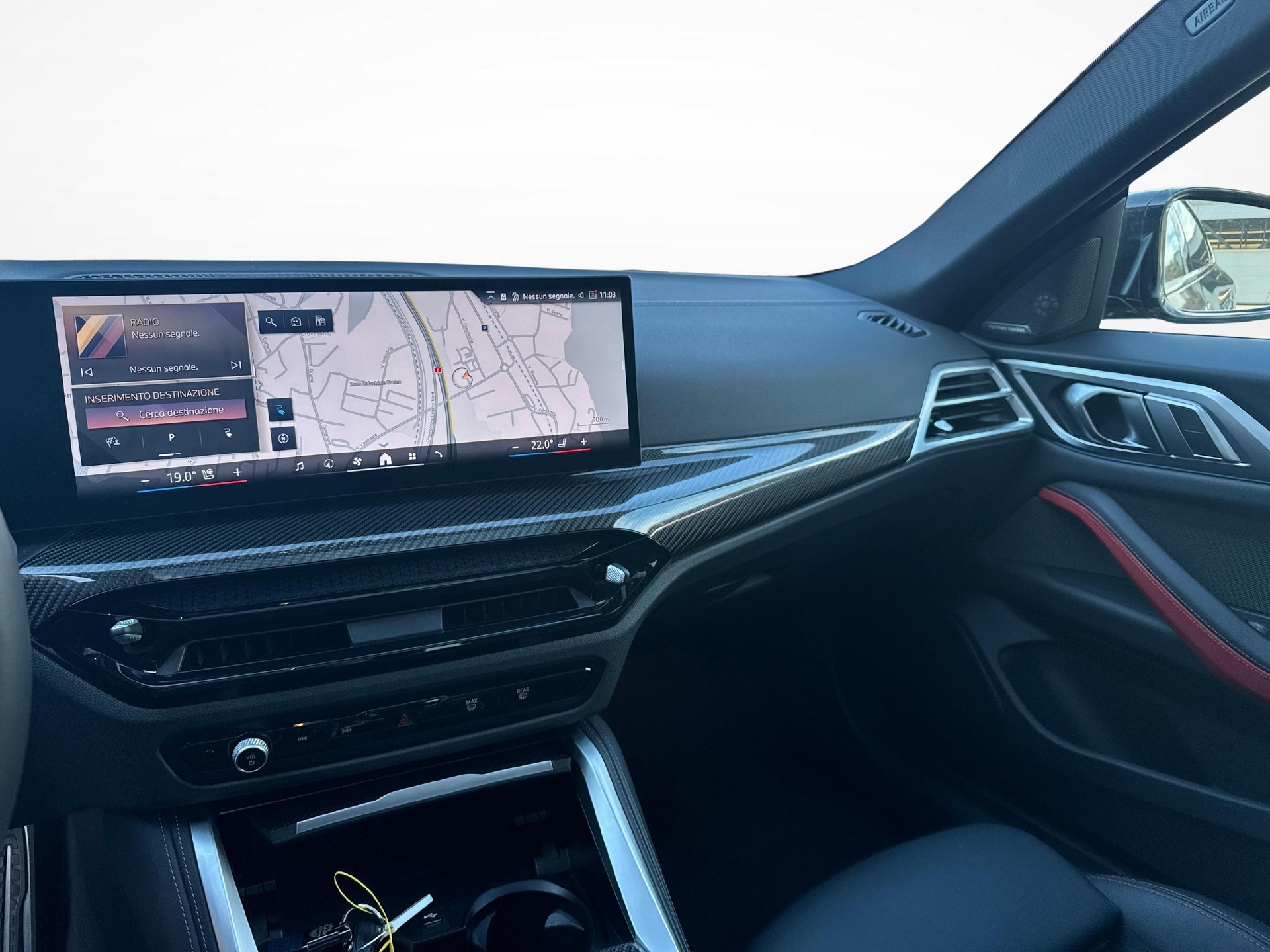 BMW i4 xDrive40-image-16