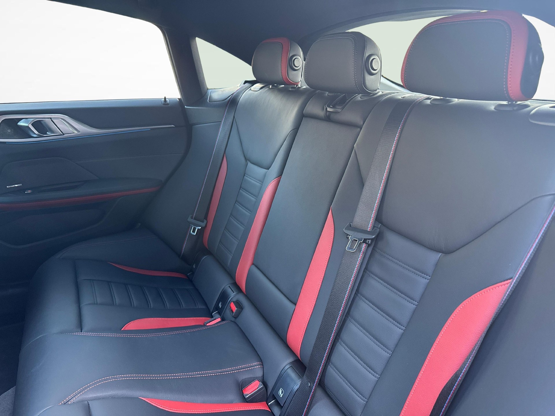 BMW i4 xDrive40-image-20