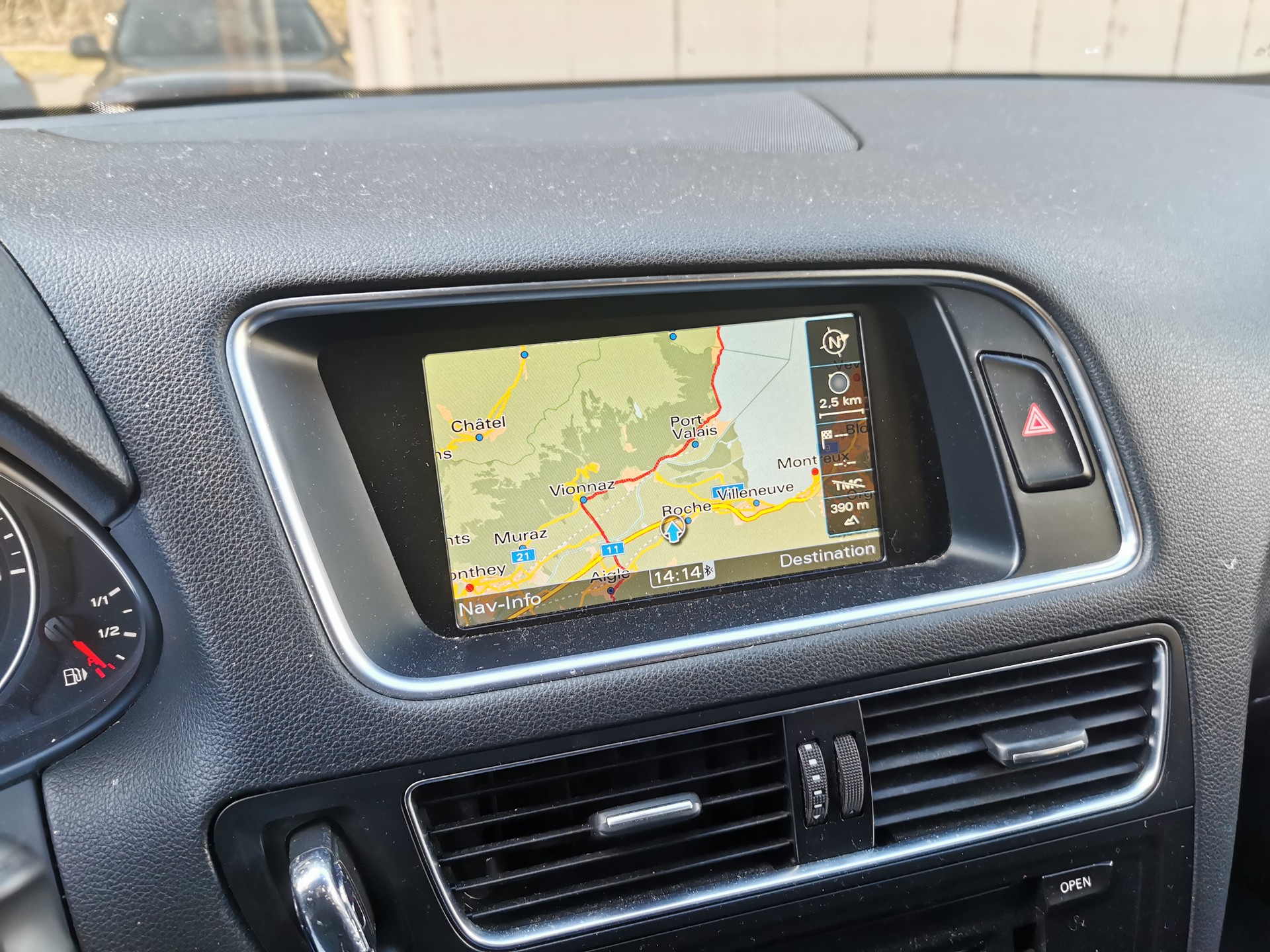 AUDI Q5 3.0 TDI quattro S-tronic-image-6