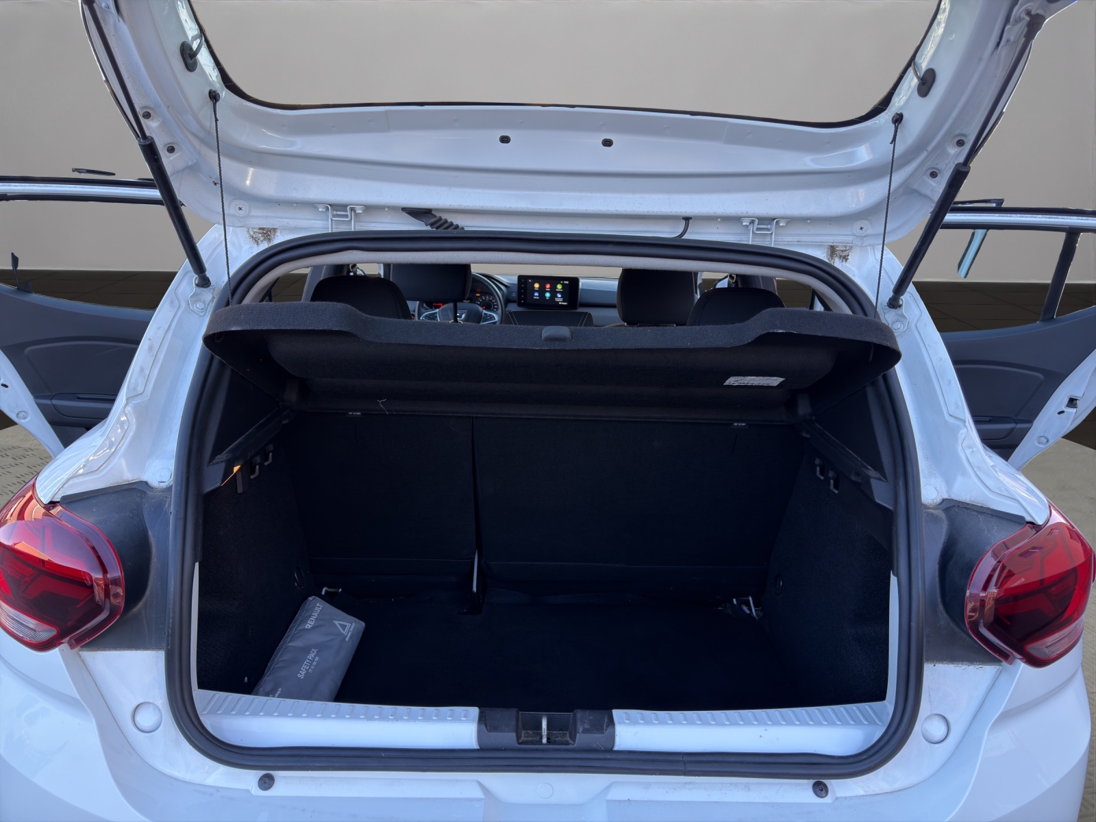 DACIA Sandero Stepway TCe 90 Comfort-image-18