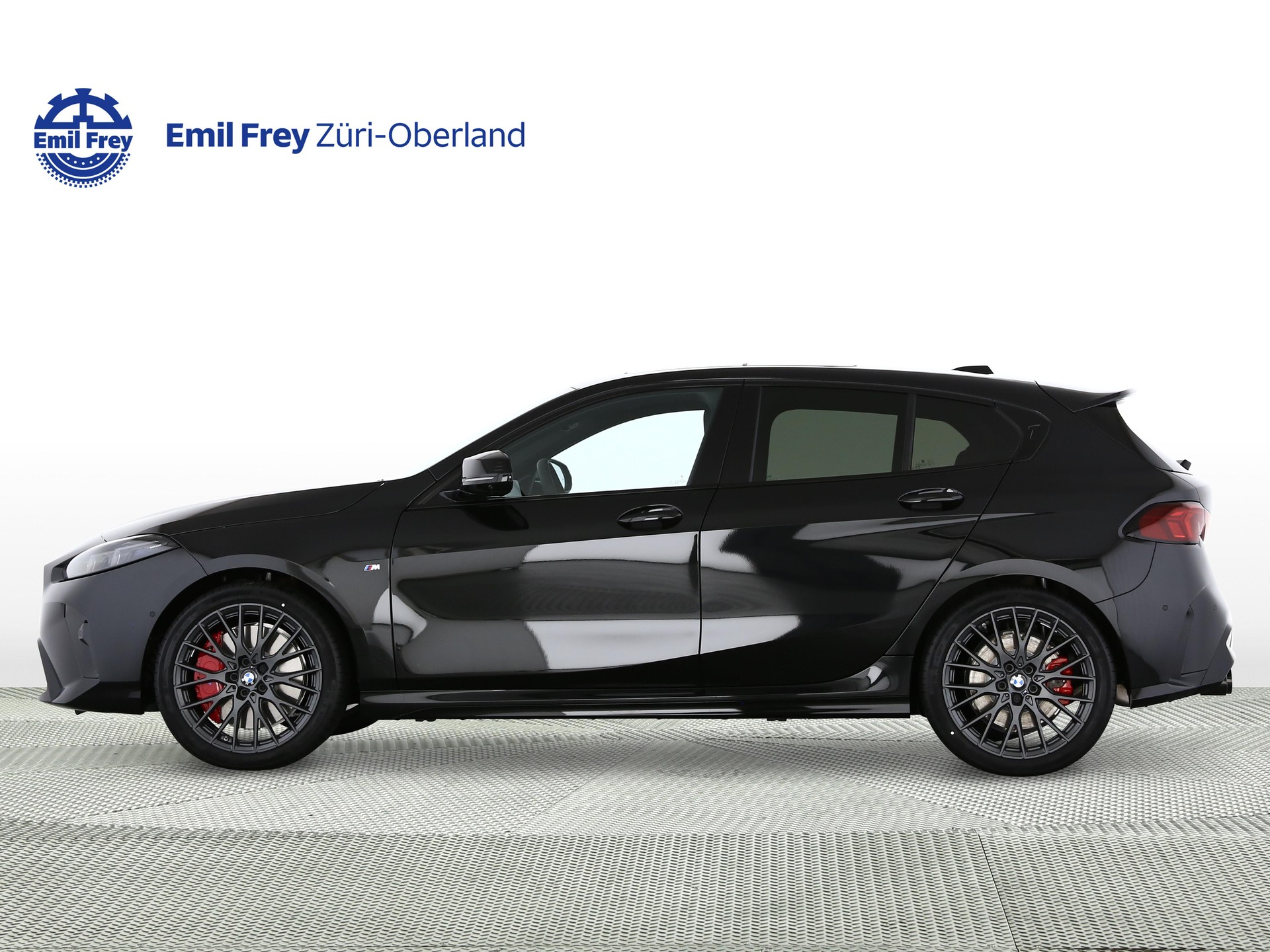 BMW M135i xDrive-image-1