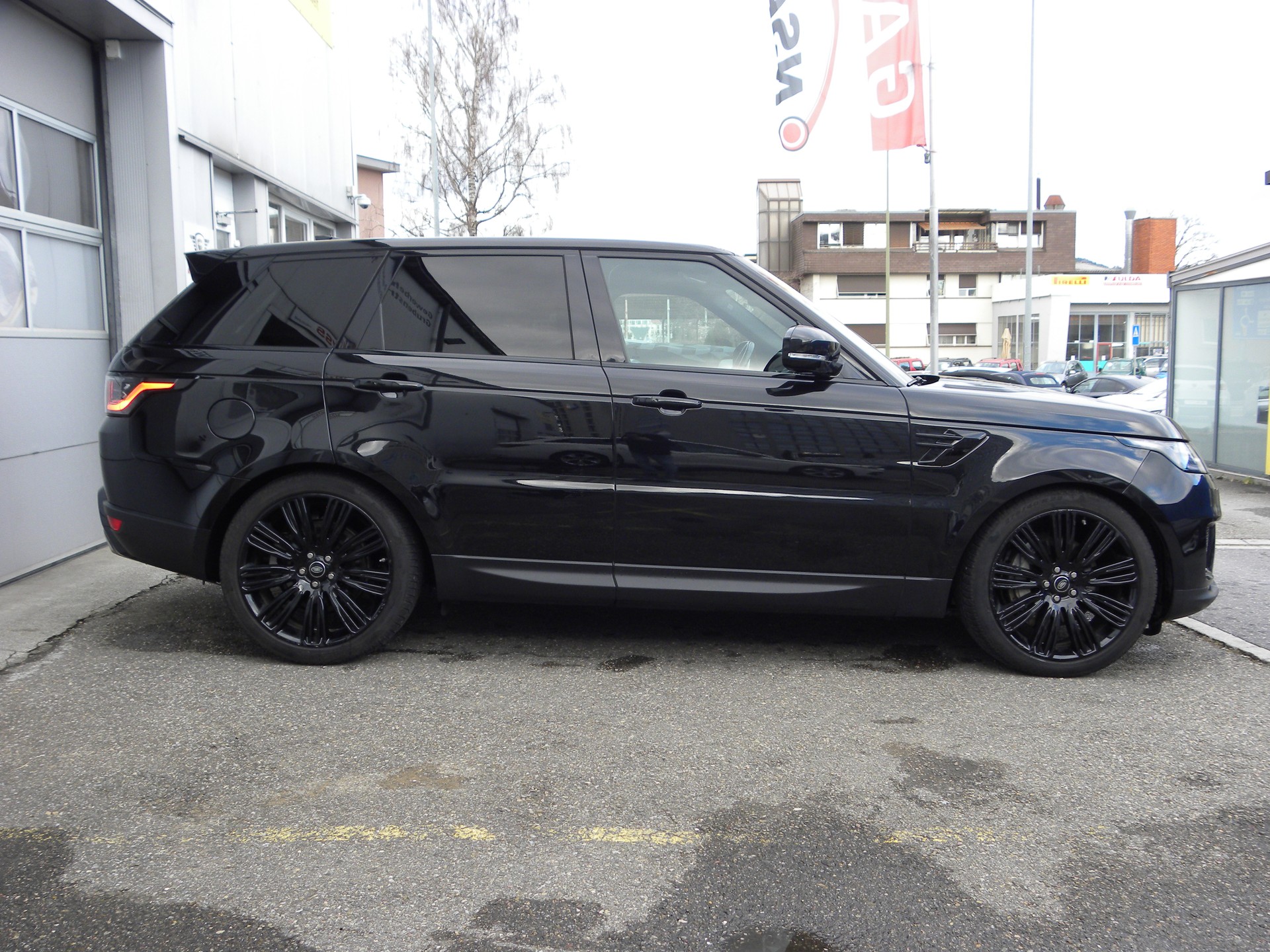 LAND ROVER Range Rover Sport D300 3.0D I6 MHEV SE Automatic-image-2