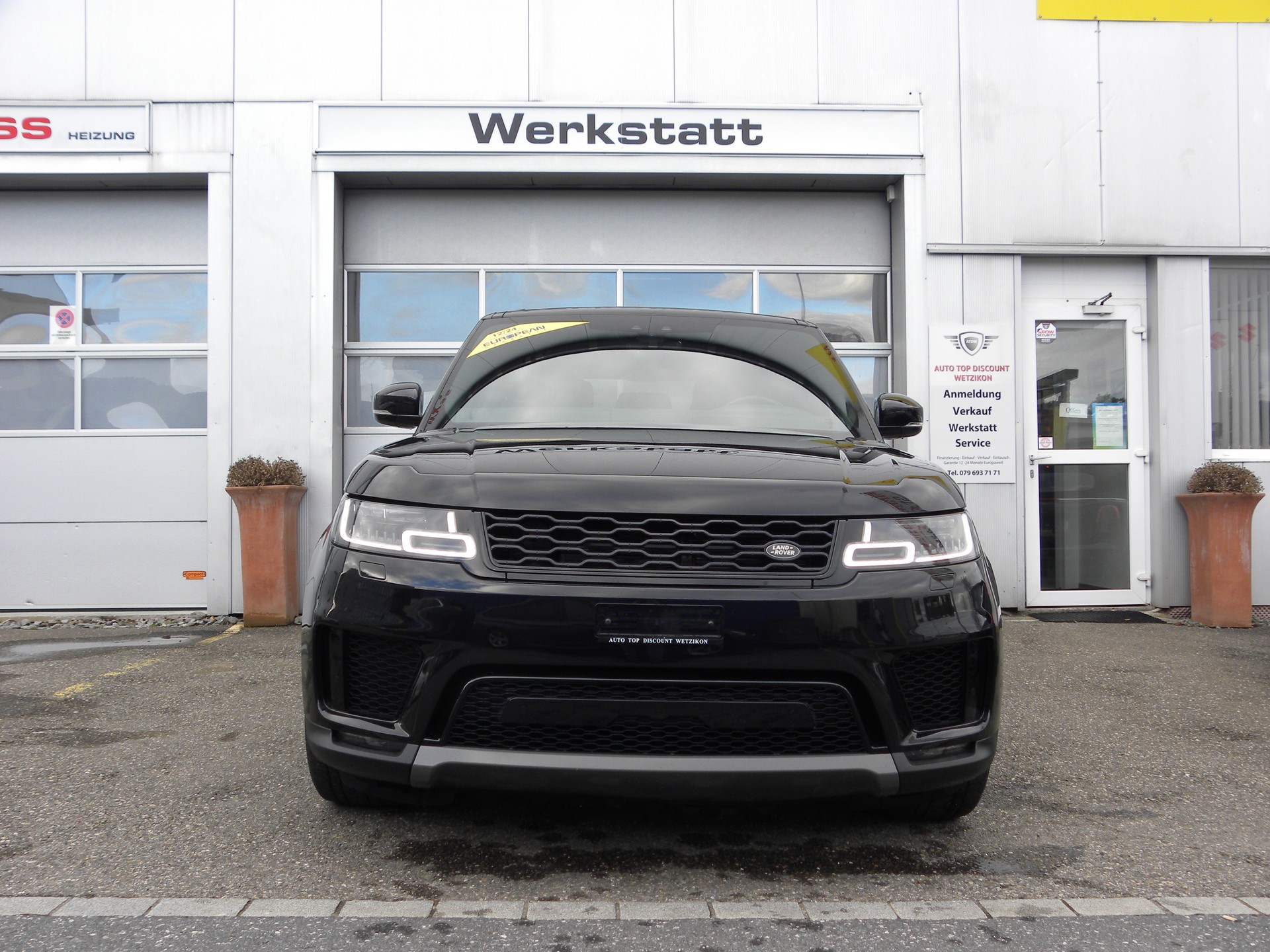 LAND ROVER Range Rover Sport D300 3.0D I6 MHEV SE Automatic-image-0