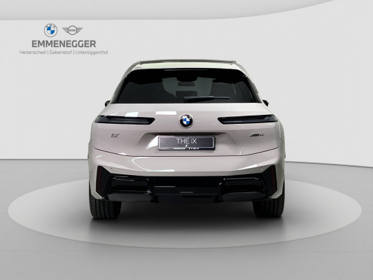 BMW iX xDrive60 M Sport Pro-image-3