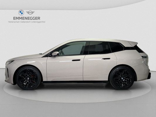 BMW iX xDrive60 M Sport Pro-image-1