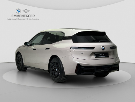 BMW iX xDrive60 M Sport Pro-image-2