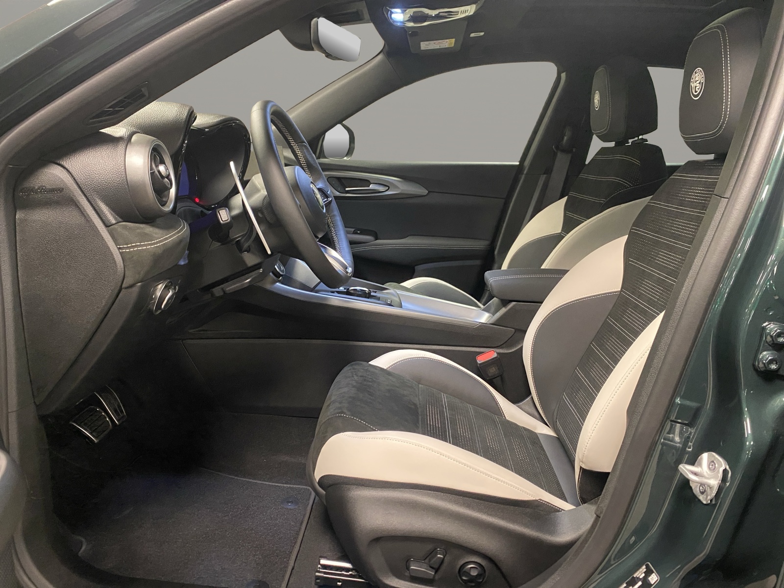 ALFA ROMEO TONALE 1.3 PHEV Sport Spec-image-10