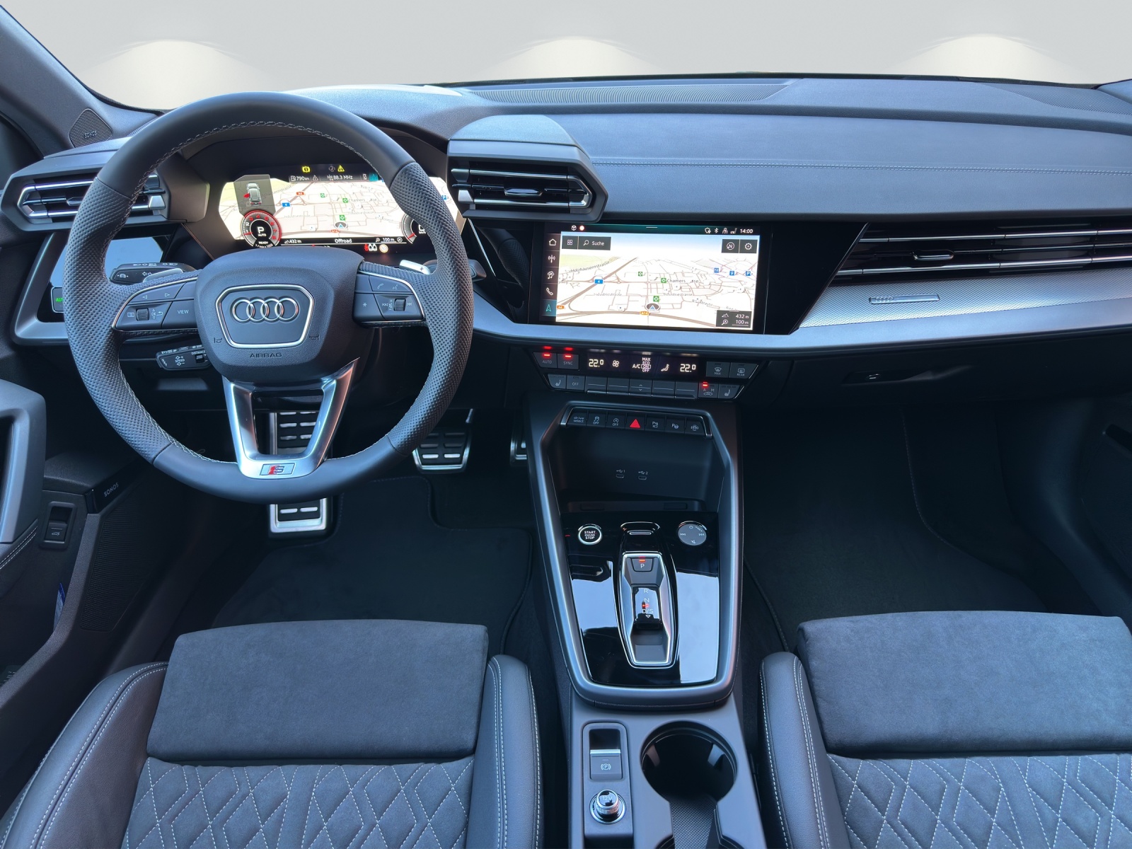 AUDI A3 Sportback TFSI 110 kW S line S tronic-image-6