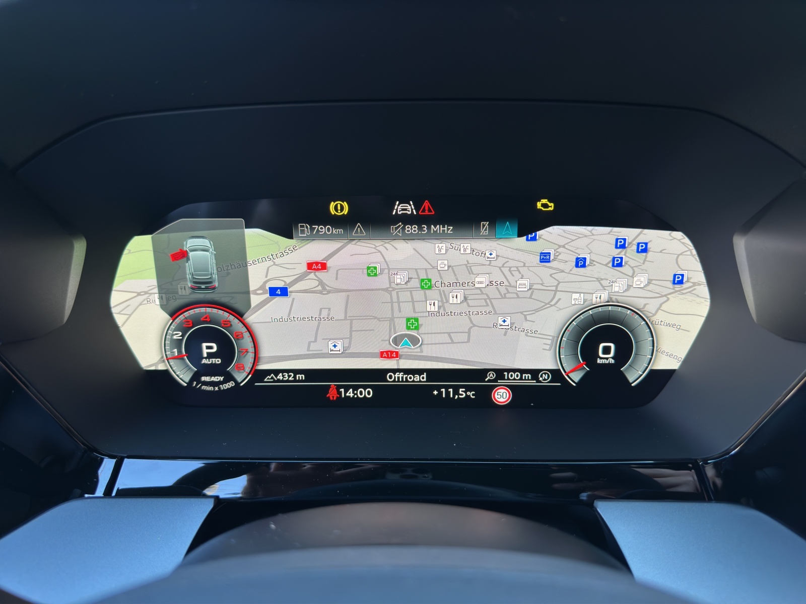 AUDI A3 Sportback TFSI 110 kW S line S tronic-image-5
