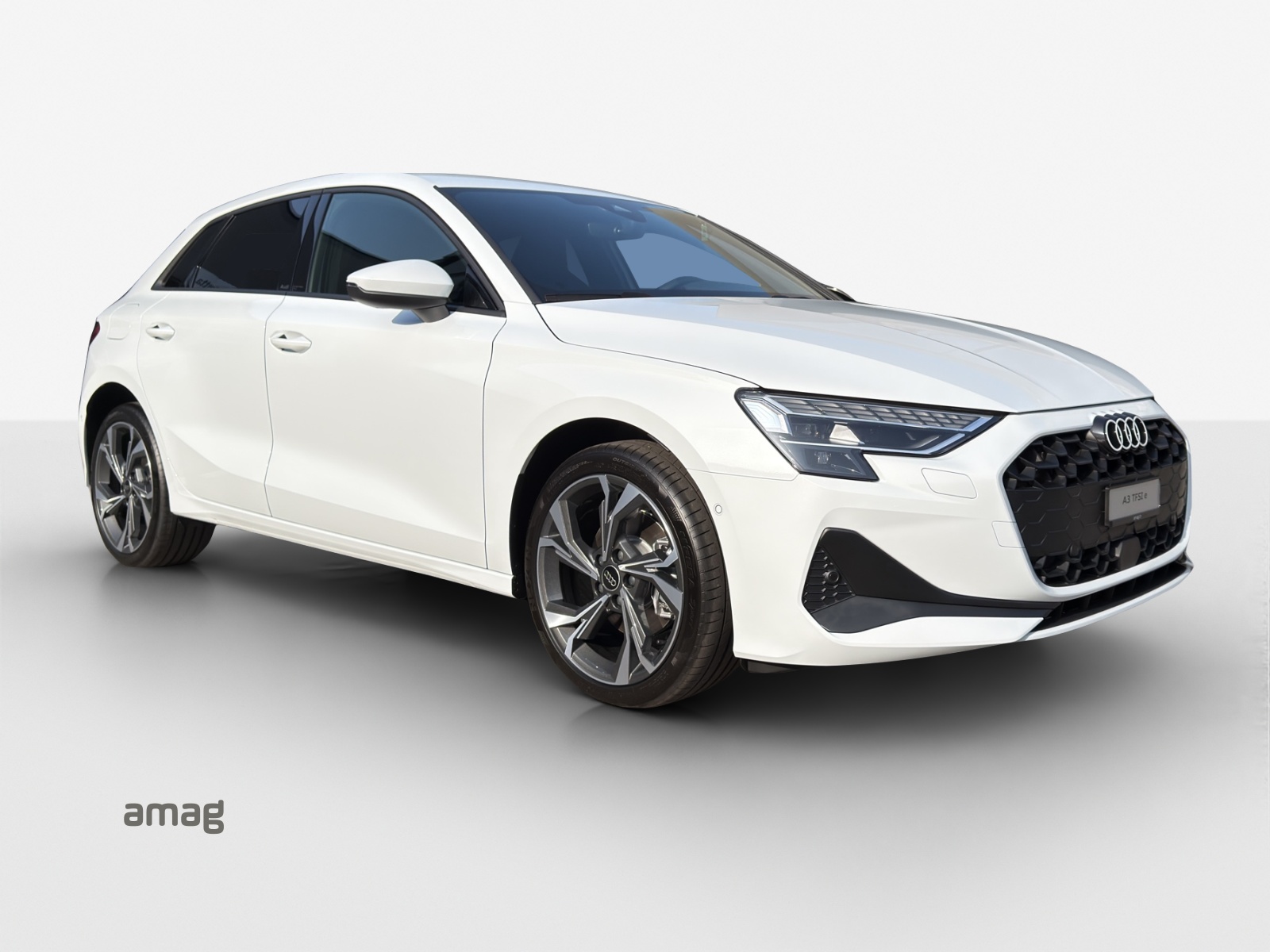 AUDI A3 Sportback TFSI e 150 kW Attraction S-tronic-image-5