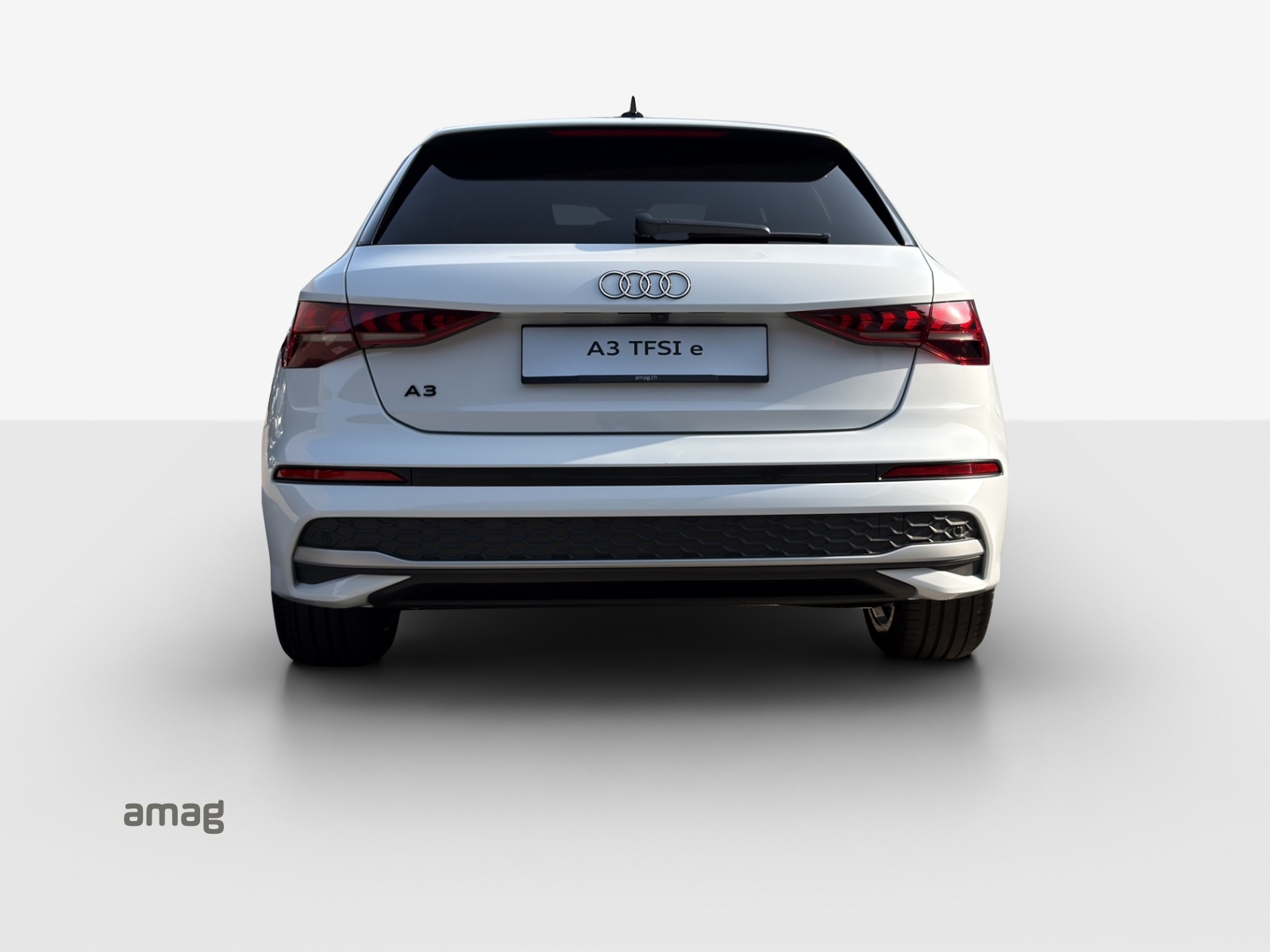 AUDI A3 Sportback TFSI e 150 kW Attraction S-tronic-image-3