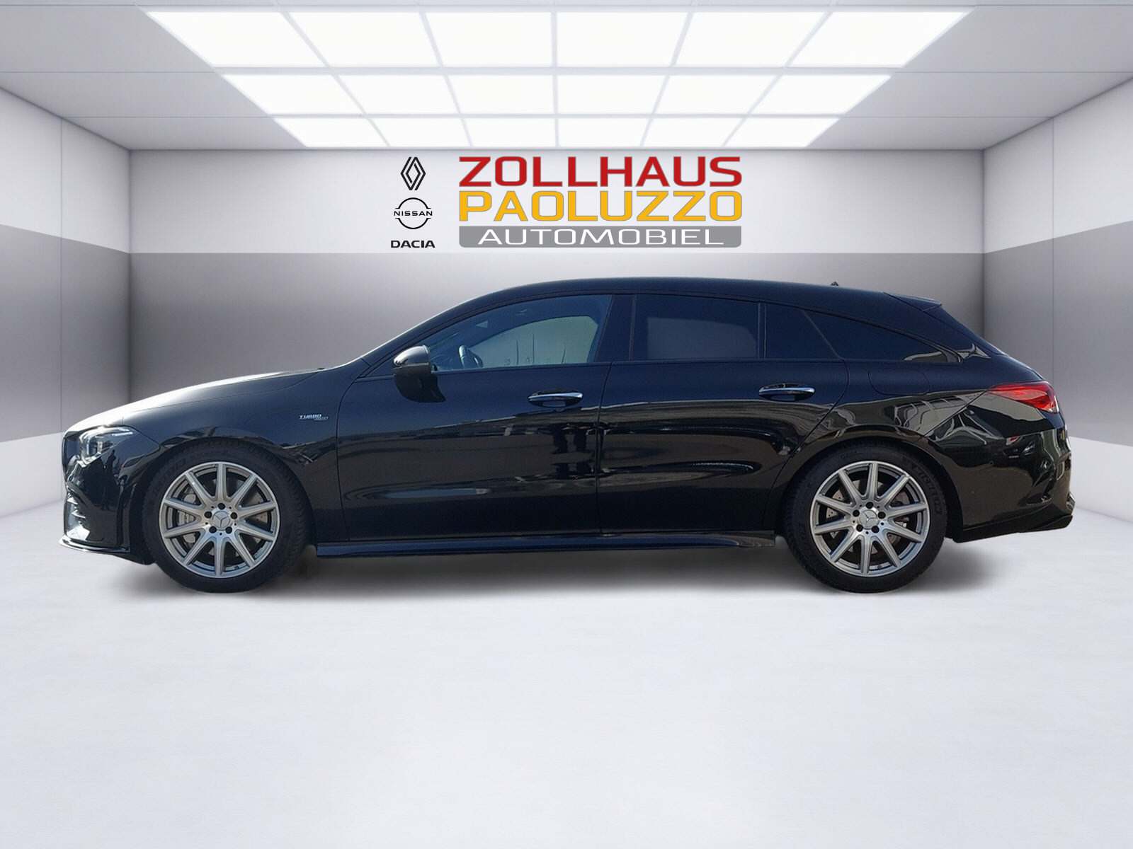 MERCEDES-BENZ CLA 35 AMG 4matic Shooting Brake-showroom-element-1