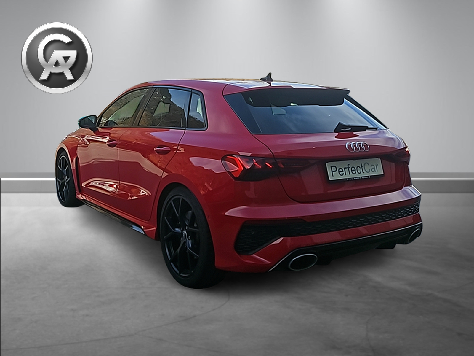 AUDI RS3 Sportback 2.5 TSI quattro S-tronic-image-4