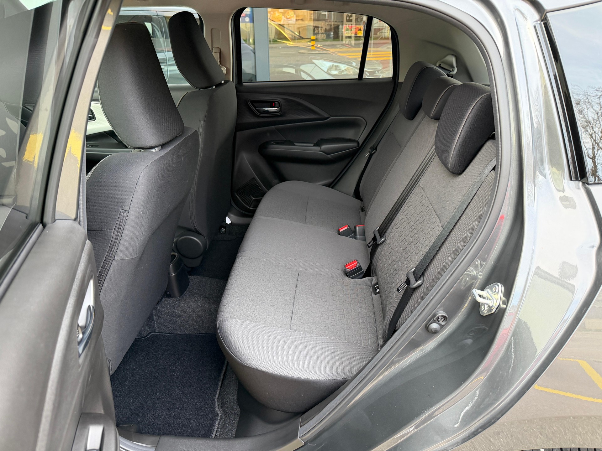 SUZUKI Swift 1.2 Sakura Top Hybrid-image-6