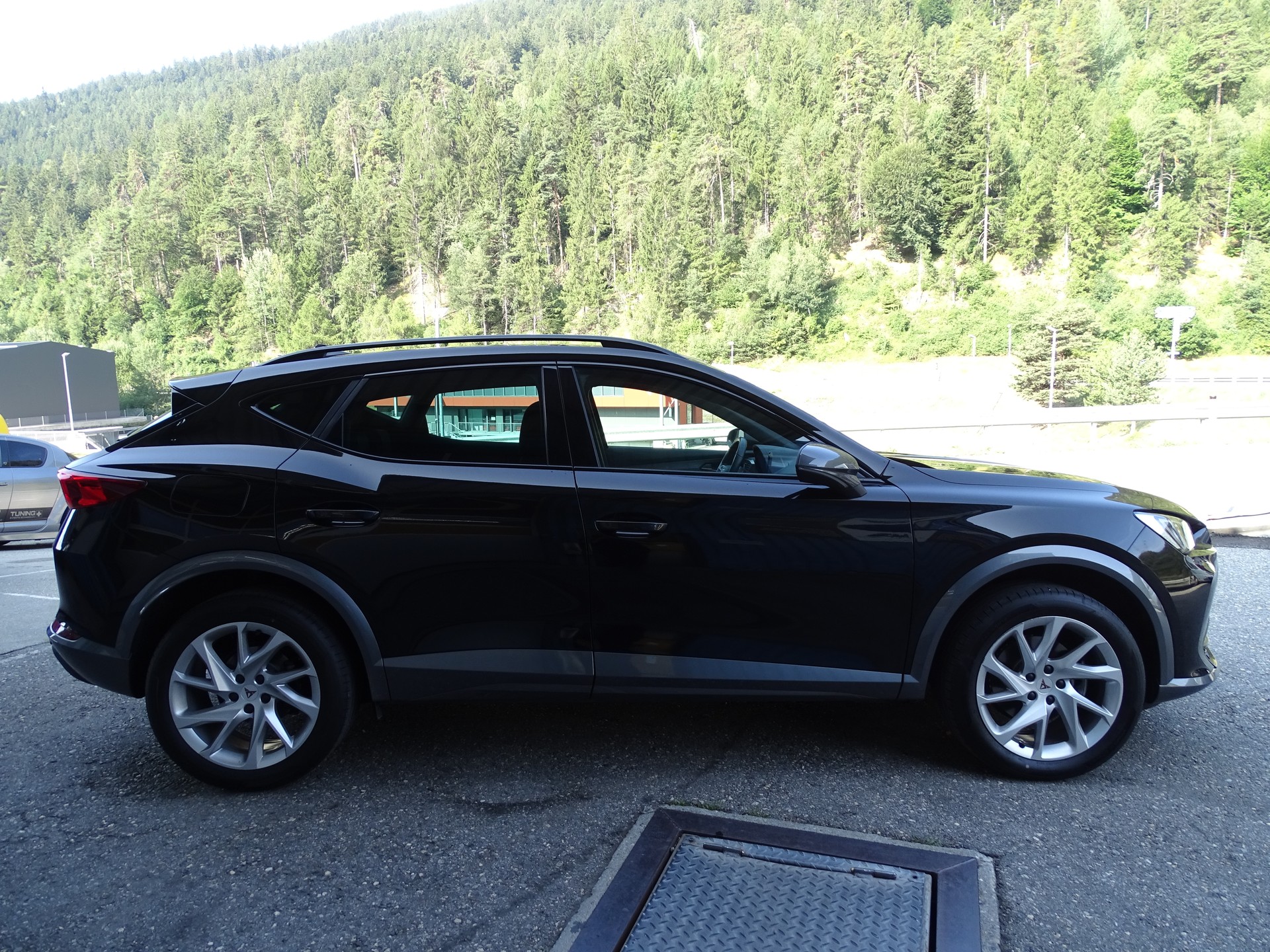 CUPRA Formentor 2.0TSI 4Drive DSG-image-6