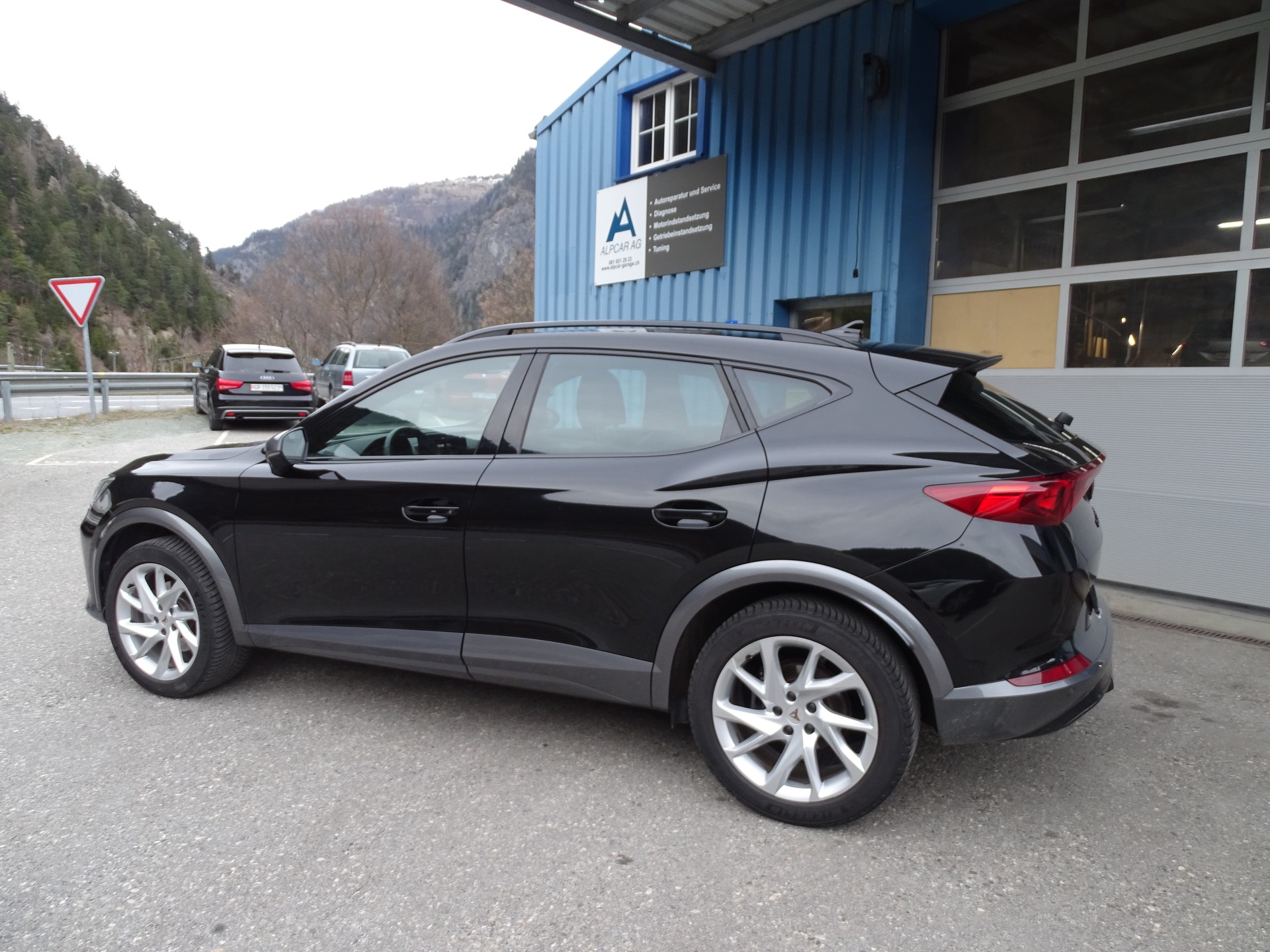 CUPRA Formentor 2.0TSI 4Drive DSG-image-2