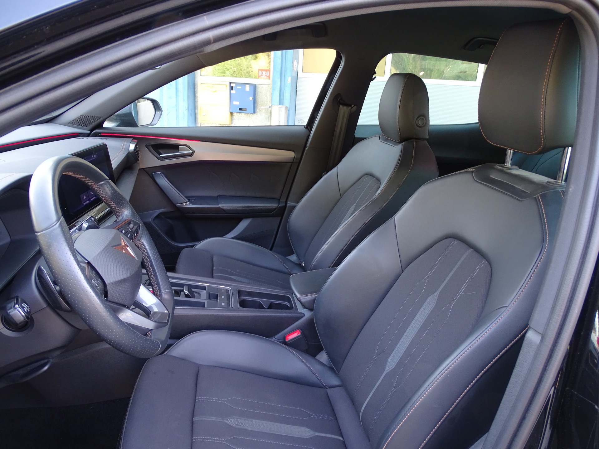 CUPRA Formentor 2.0TSI 4Drive DSG-image-9