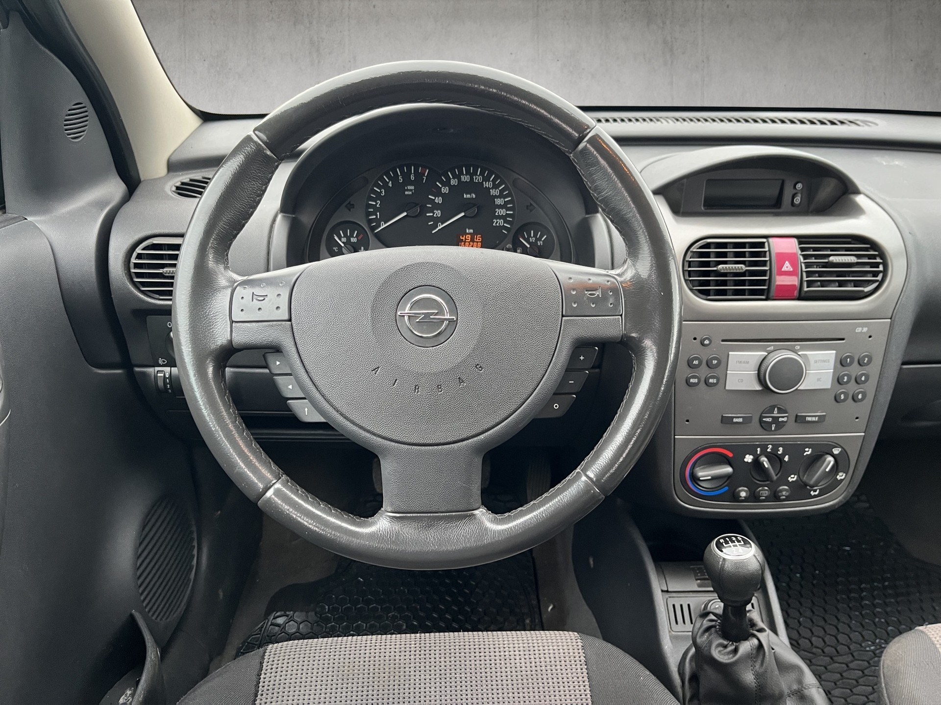 OPEL Corsa 1.4 TP Sport-image-13