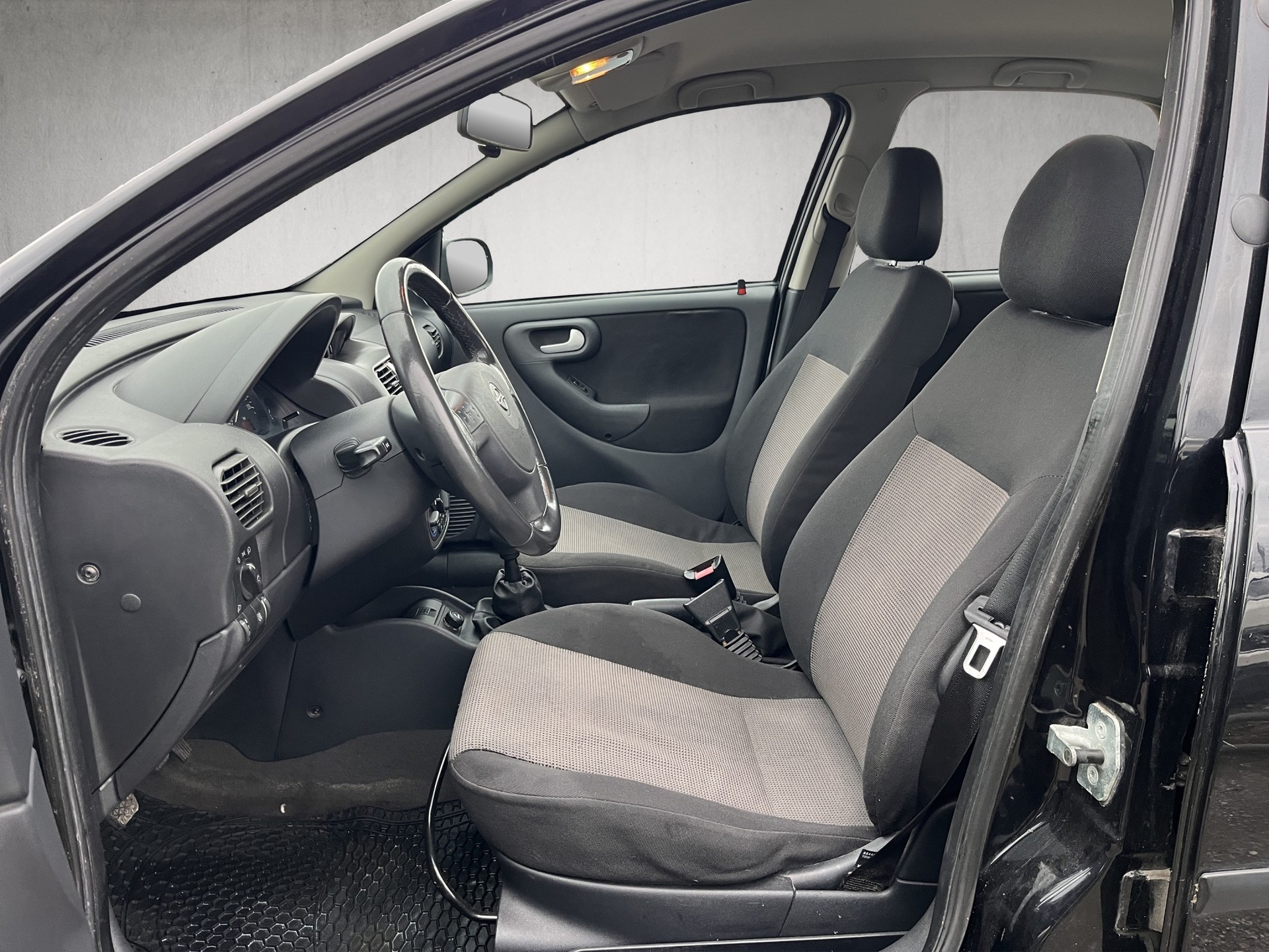 OPEL Corsa 1.4 TP Sport-image-8