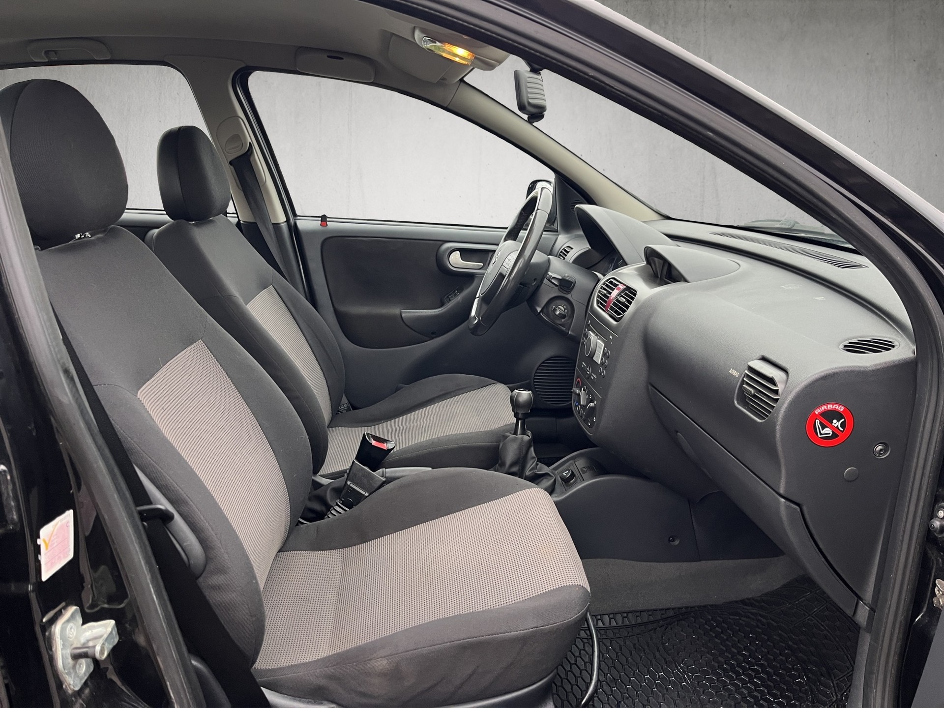 OPEL Corsa 1.4 TP Sport-image-9