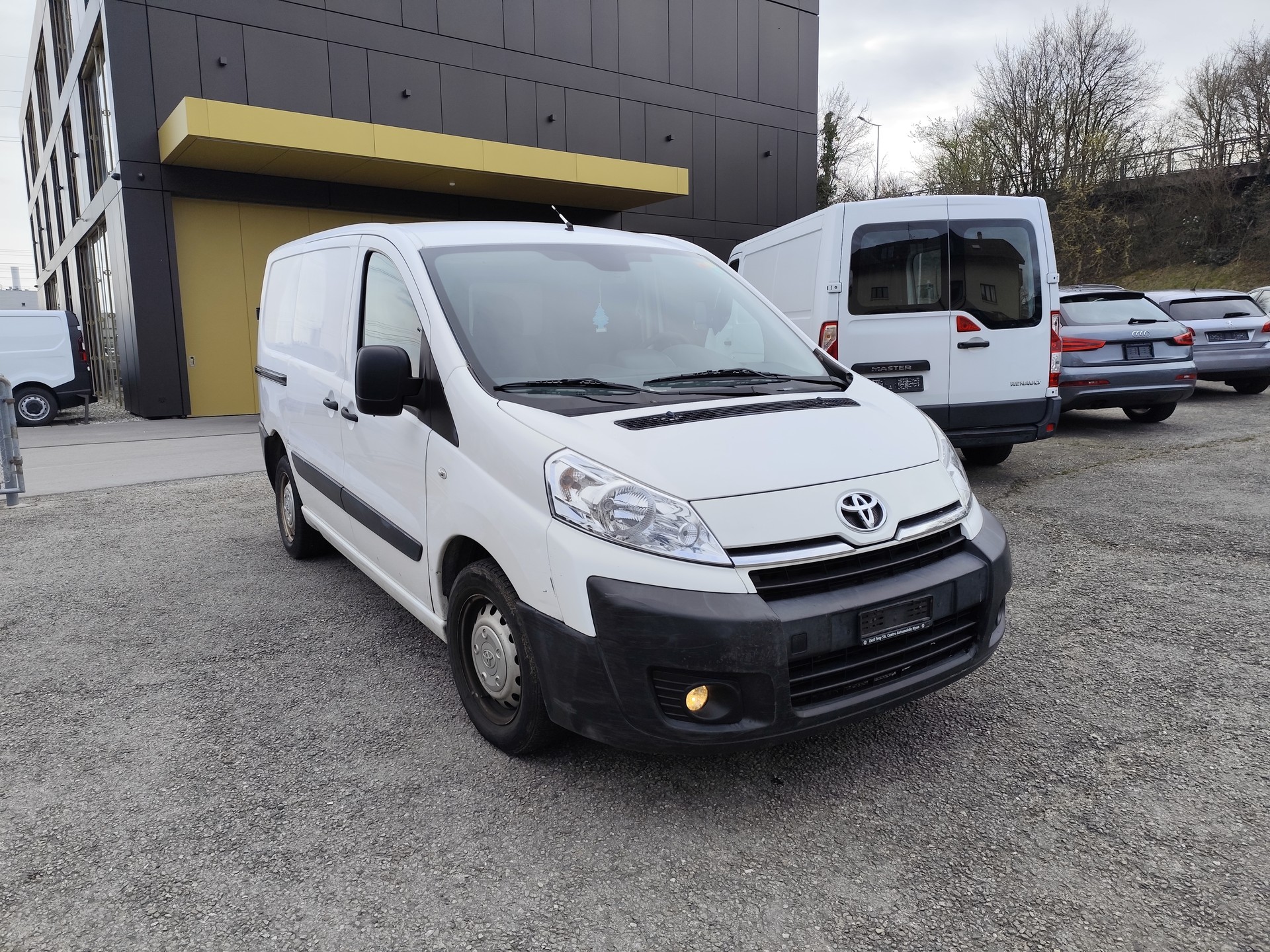 TOYOTA Proace 1.6D Glass Van Terra L1H1-image-1