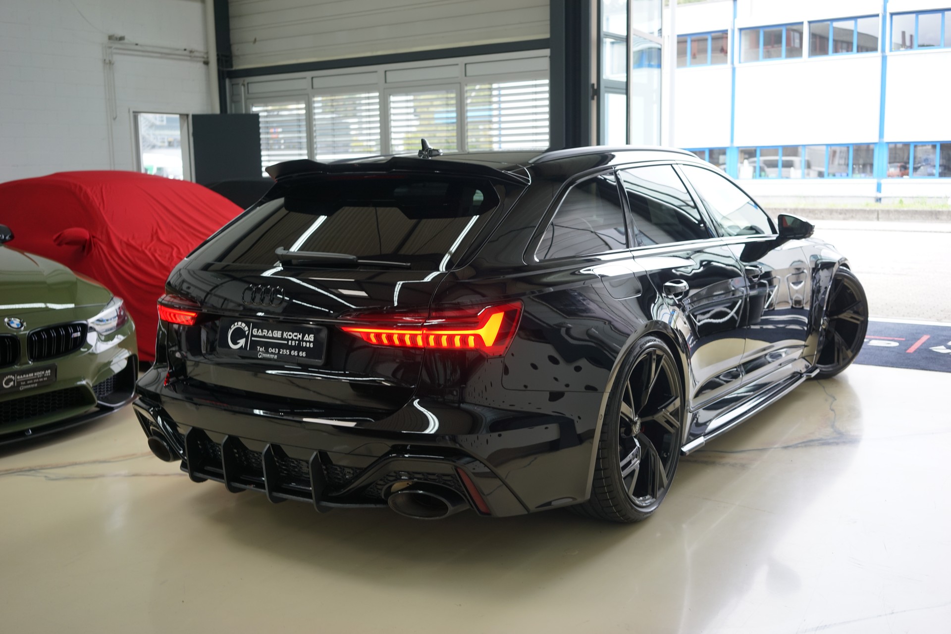 AUDI RS6 Avant 4.0 TFSI V8 quattro-image-8