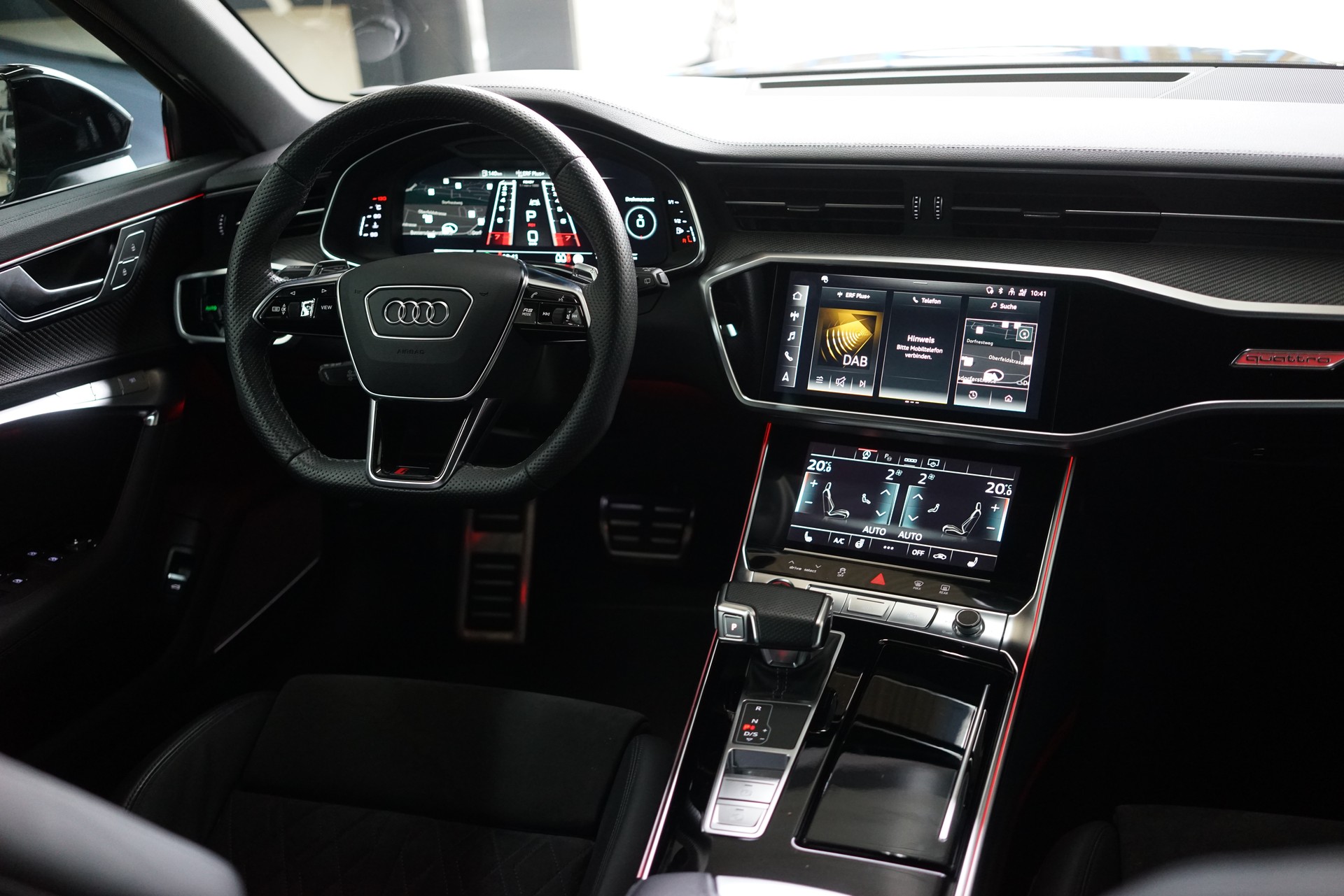 AUDI RS6 Avant 4.0 TFSI V8 quattro-image-28