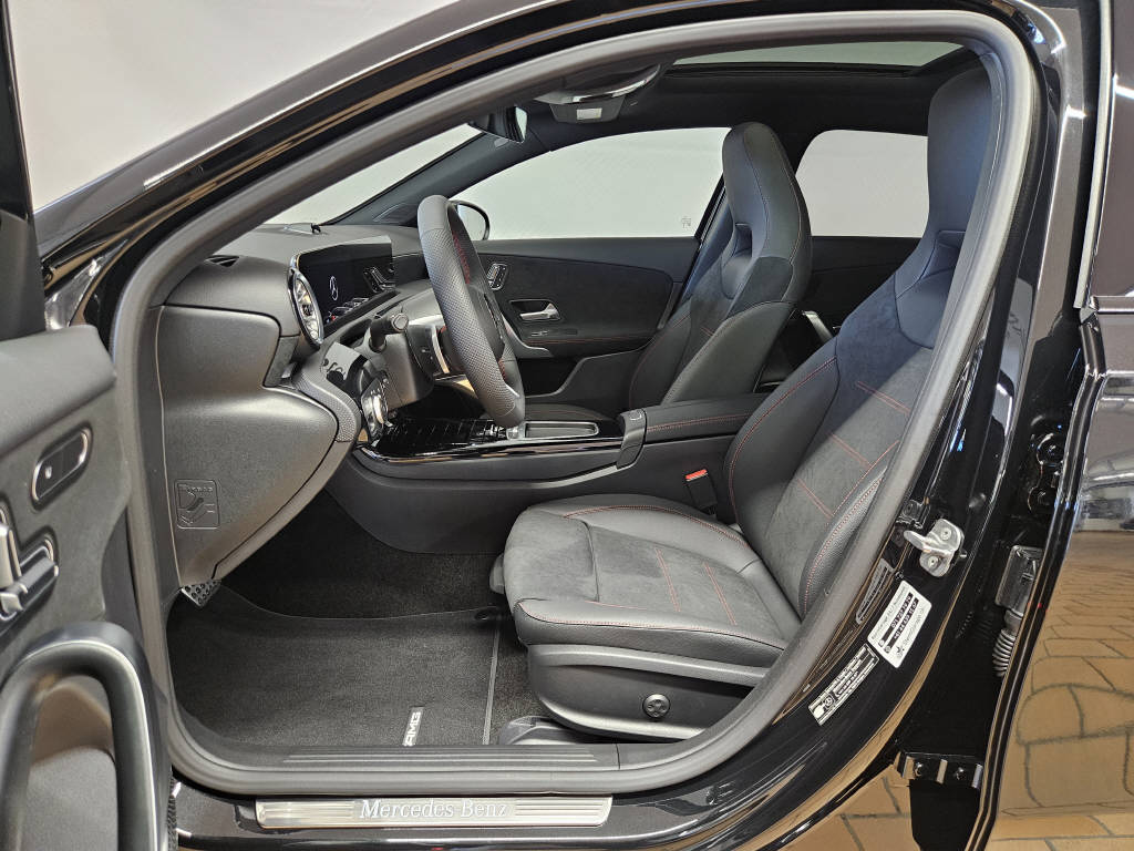 MERCEDES-BENZ A 200 Night Star-image-6