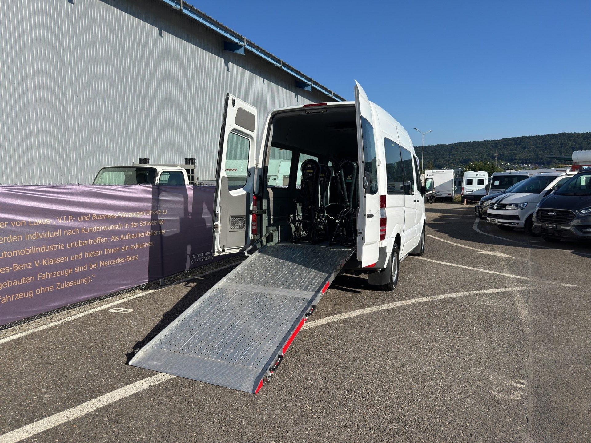 MERCEDES-BENZ Sprinter 315 CDI Hochdach Kompakt mit Rampe-image-10