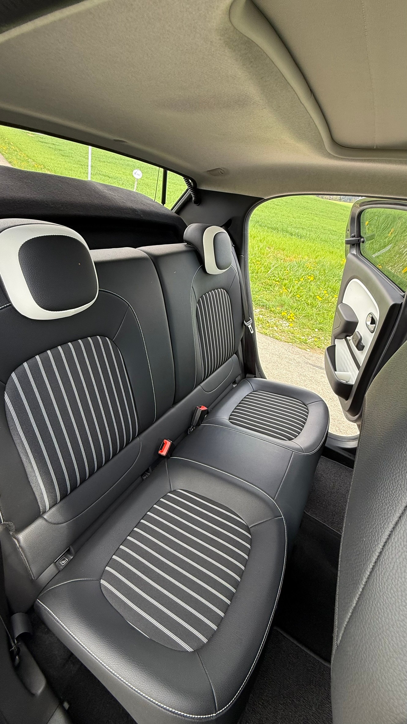 RENAULT Twingo TCe 95 Urban-image-7