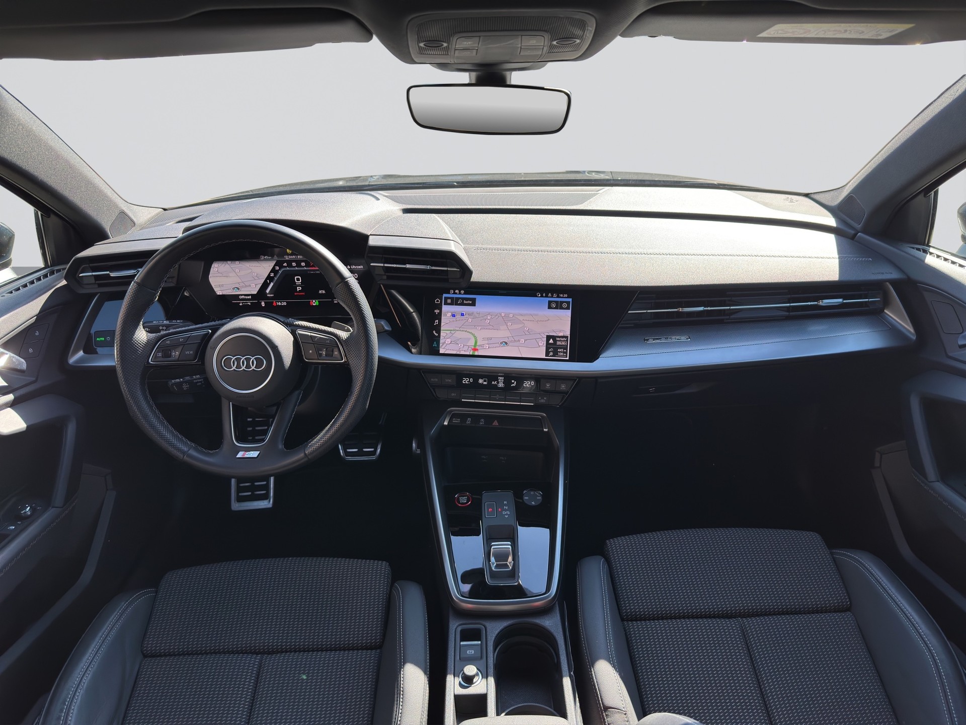 AUDI S3 Limousine 2.0 TFSI quattro S-tronic-image-13