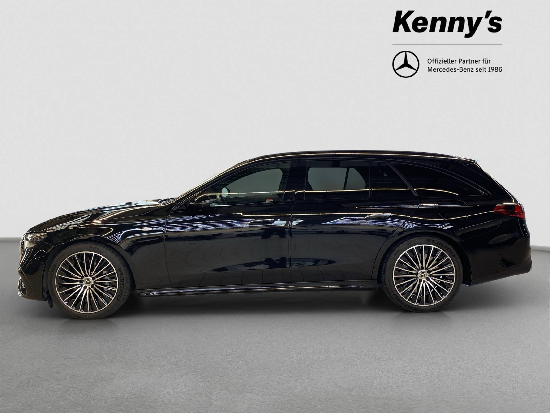 MERCEDES-BENZ E 300 de AMG Line 4MATIC-image-2