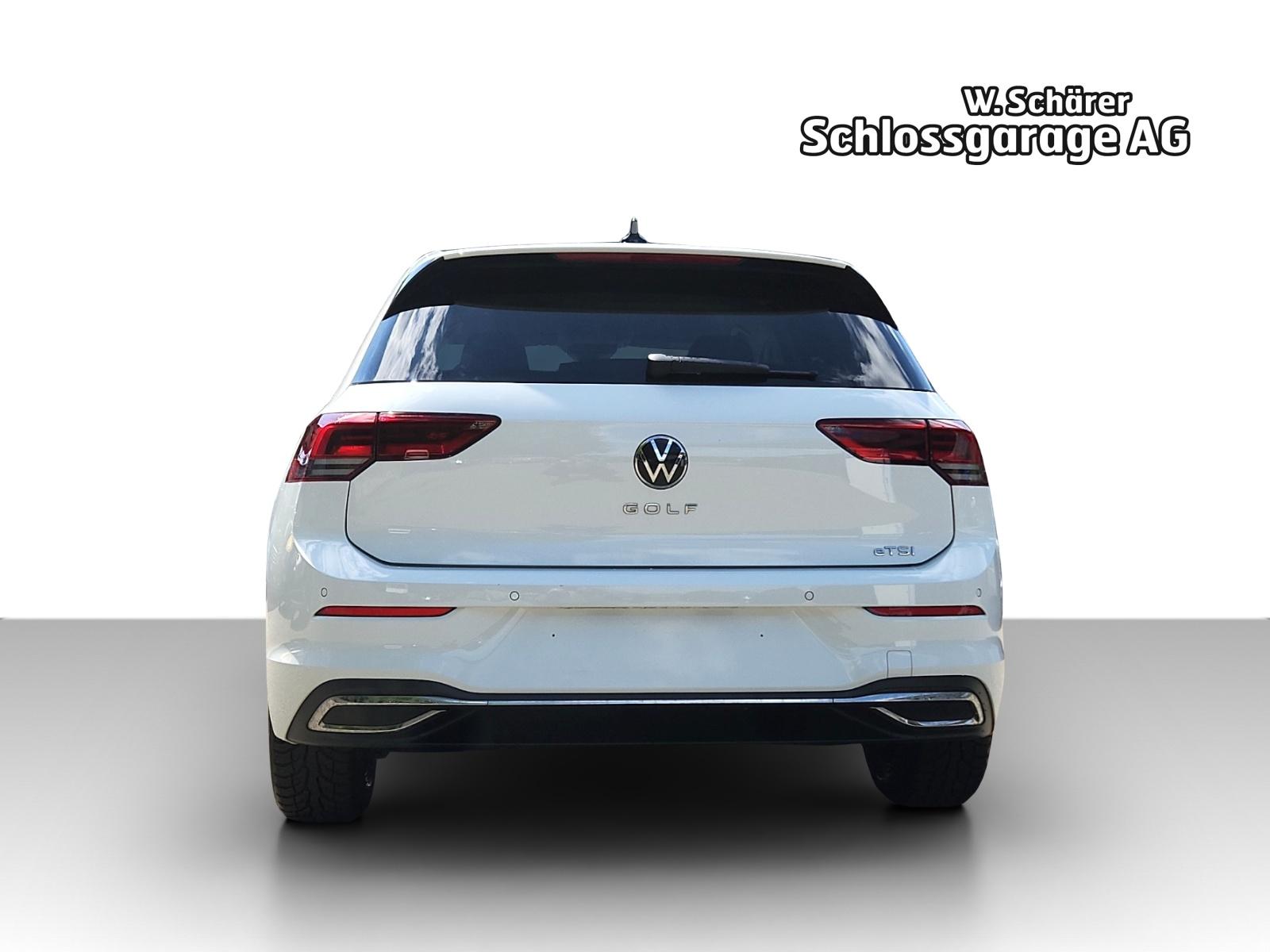 VW Golf VIII 1.0 TSI Life DSG-image-3
