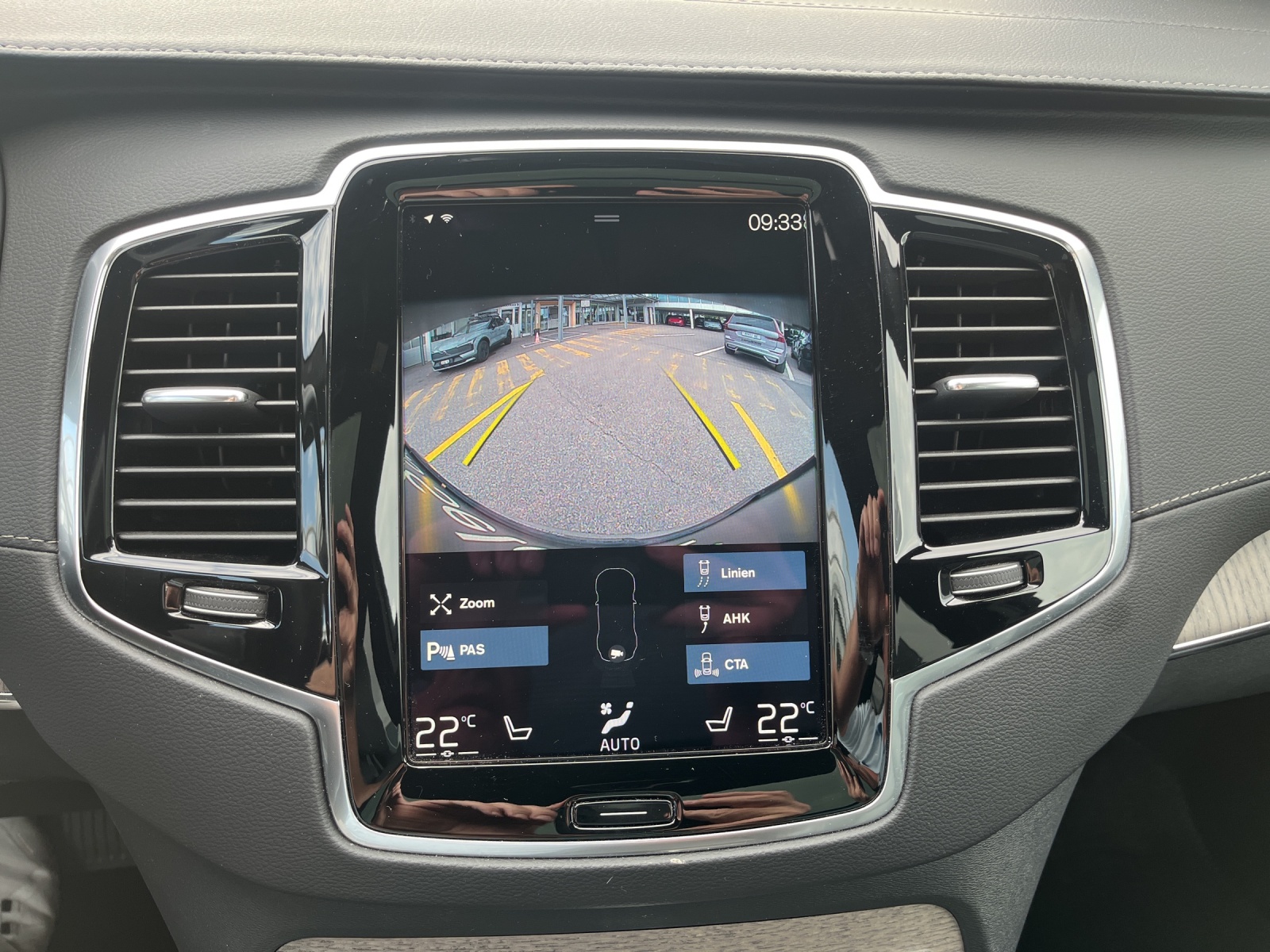VOLVO XC90 2.0 T8 TE Inscription 7P. eAWD-image-17