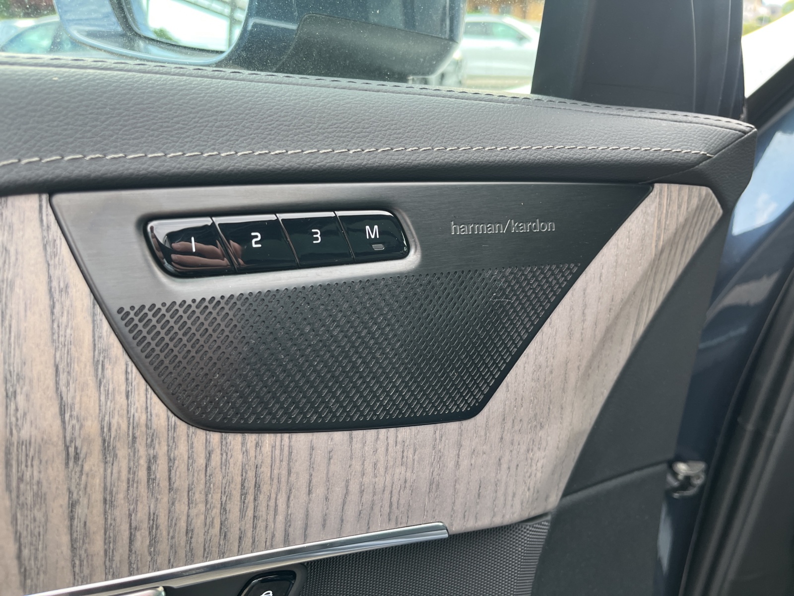 VOLVO XC90 2.0 T8 TE Inscription 7P. eAWD-image-12