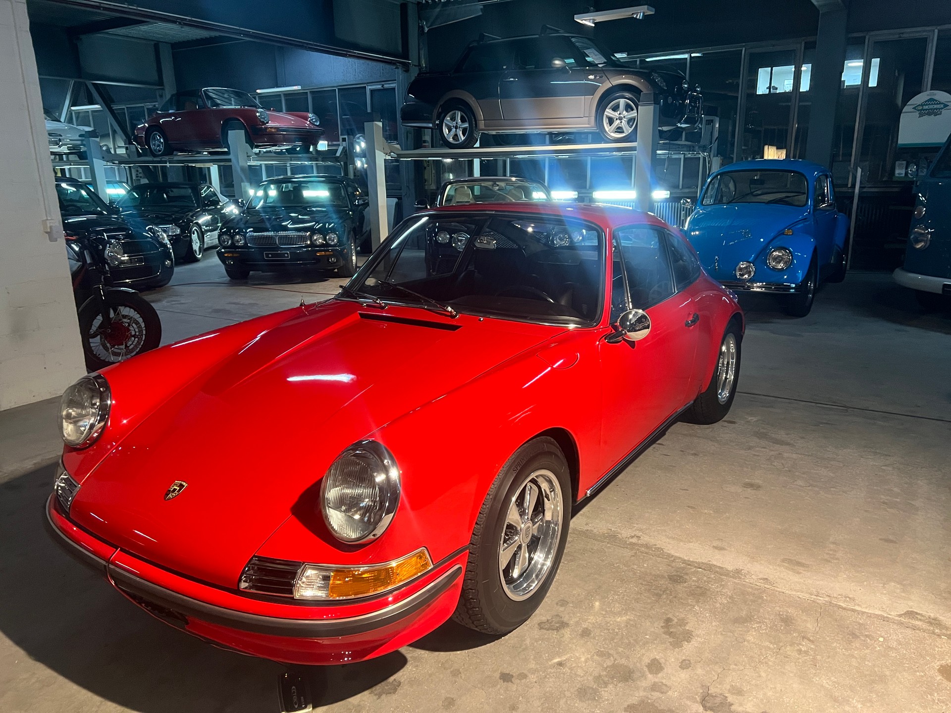 PORSCHE 911 T 2.2 / 2.4 S-Look / Porsche Geburtsurkunde / Veteranengeprüft-image-2