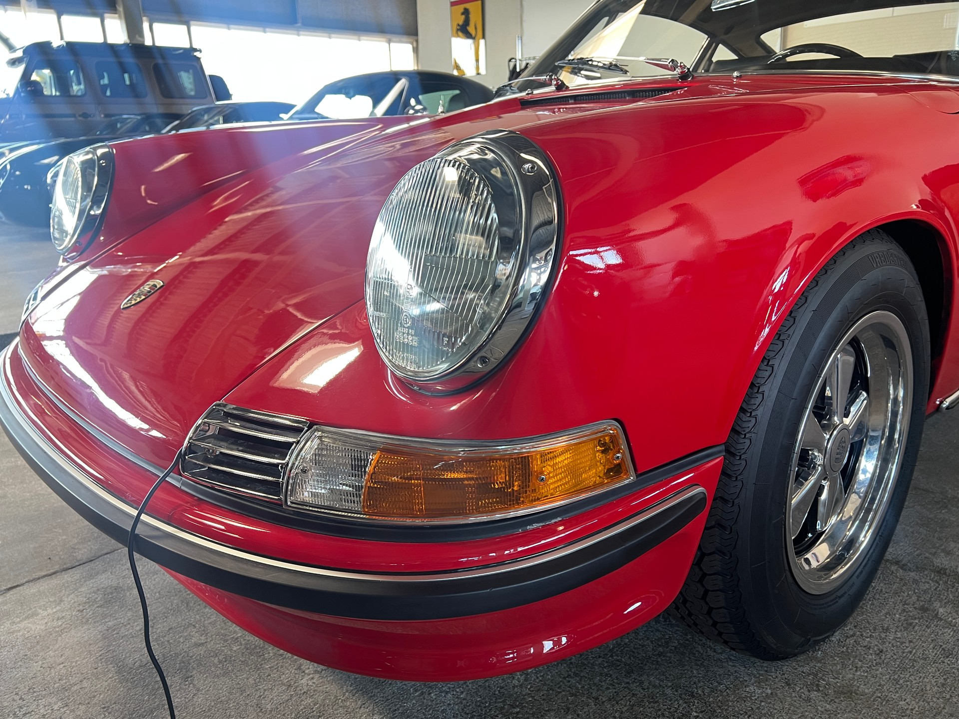 PORSCHE 911 T 2.2 / 2.4 S-Look / Porsche Geburtsurkunde / Veteranengeprüft-image-1