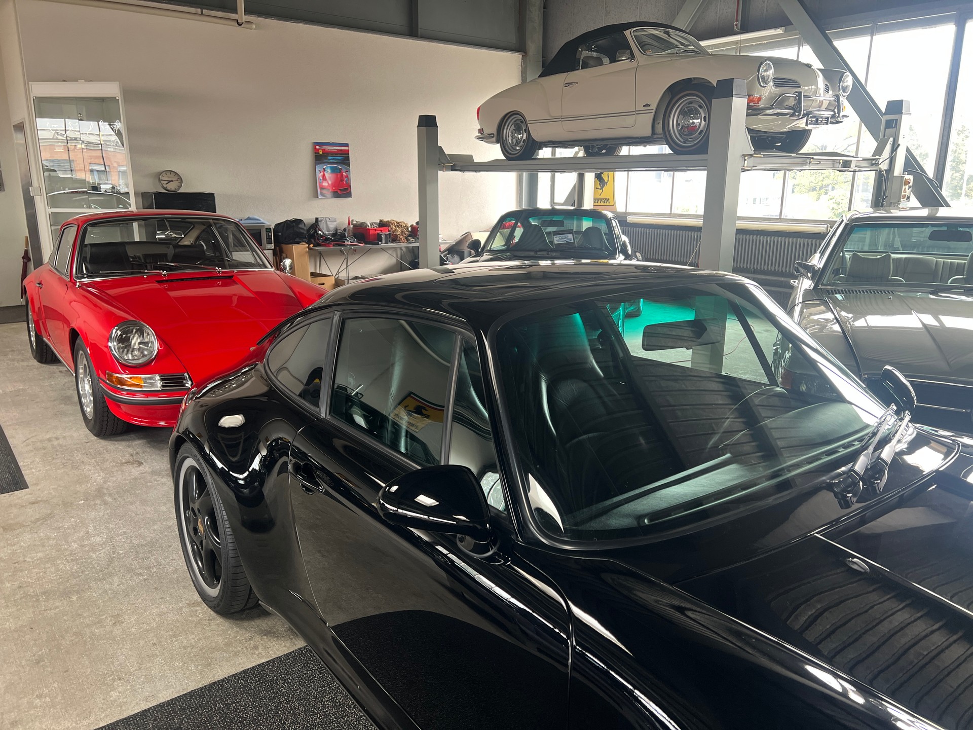 PORSCHE 911 T 2.2 / 2.4 S-Look / Porsche Geburtsurkunde / Veteranengeprüft-image-5