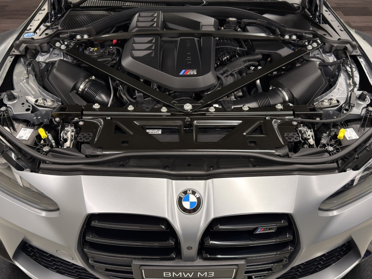 BMW M3 Touring xDrive Competition M-image-23