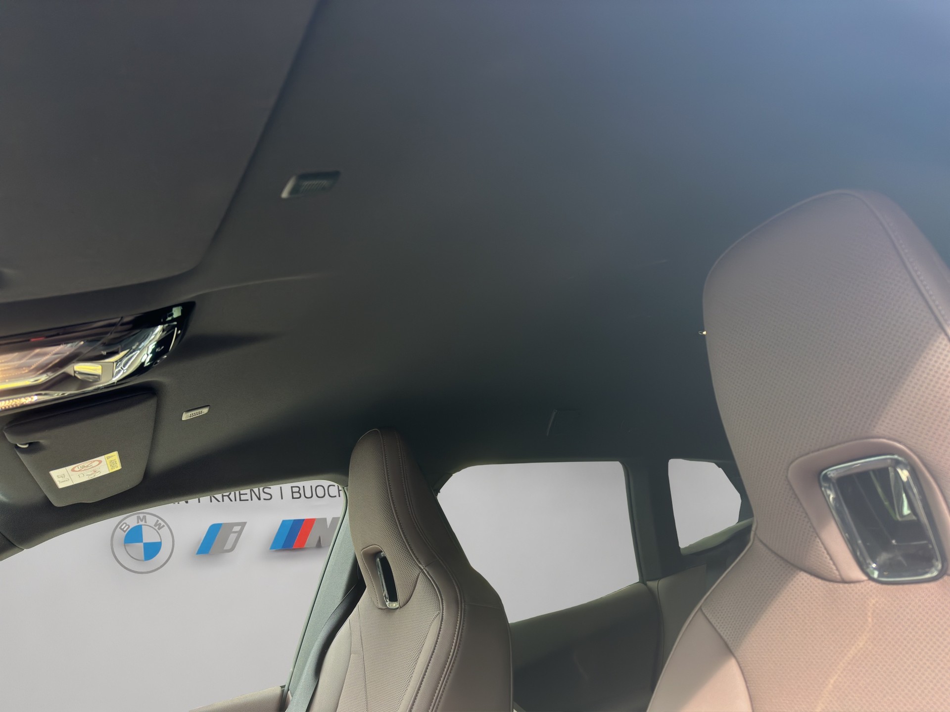 BMW iX xDrive50-image-13