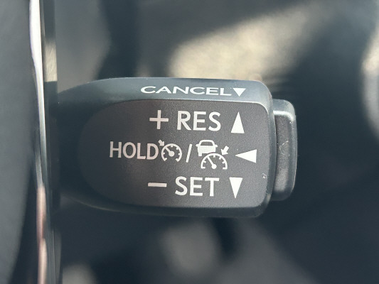 TOYOTA Hilux 2.8d MH Invi. DC4x4-image-14