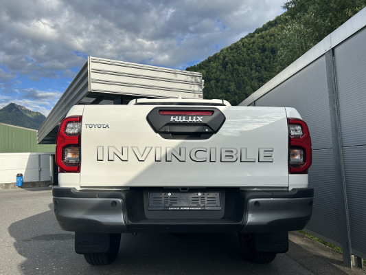 TOYOTA Hilux 2.8d MH Invi. DC4x4-image-4
