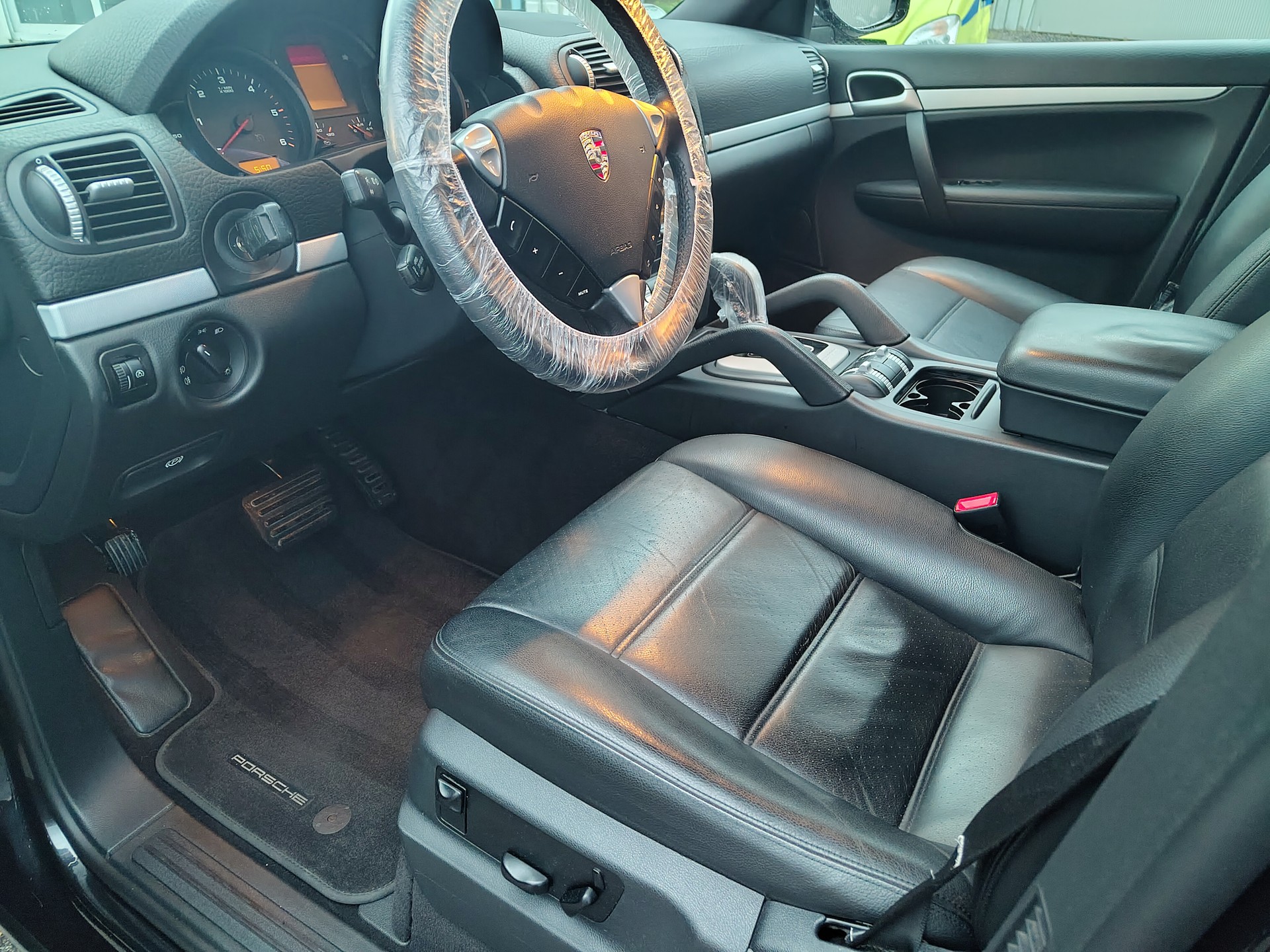 PORSCHE Cayenne Diesel-image-4