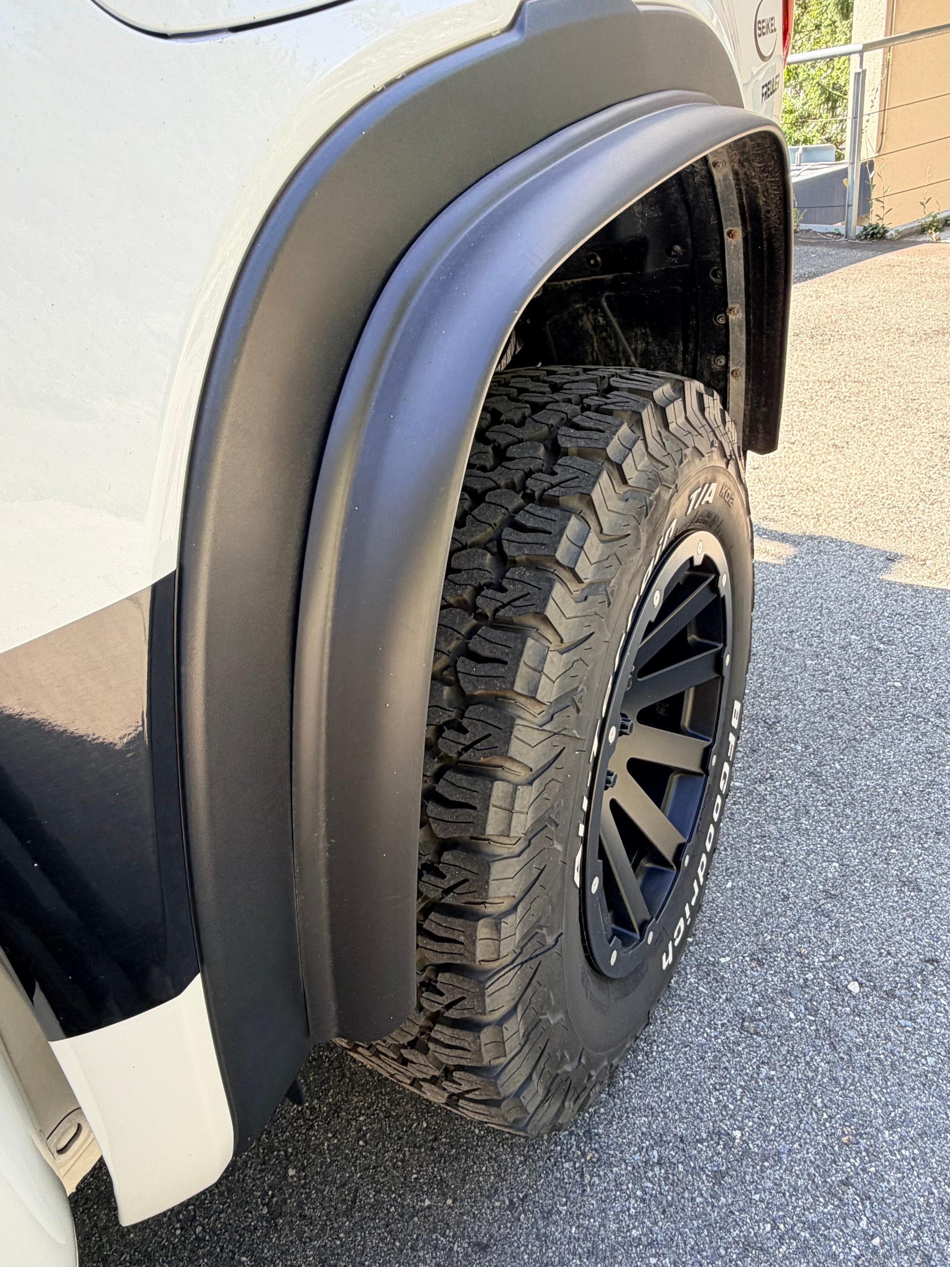 VW Amarok DKab. Pick-up 3.0 TDI 240 Style Winter 1 4m-image-21