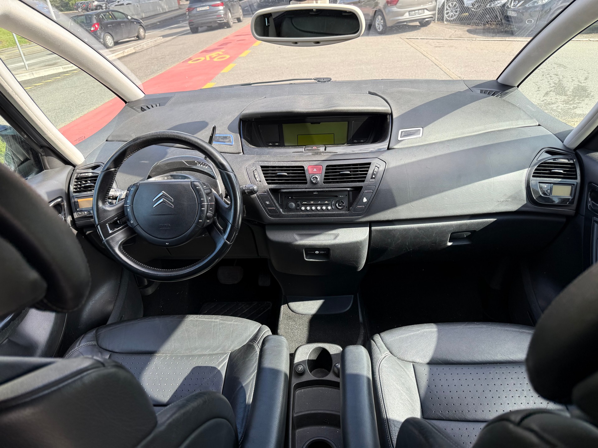 CITROEN Grand C4 Picasso 2.0 HDI Exclusive Automatic-image-11