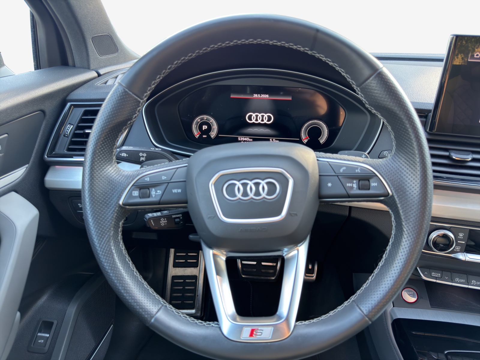 AUDI SQ5 Sportback TDI quattro tiptronic-image-9