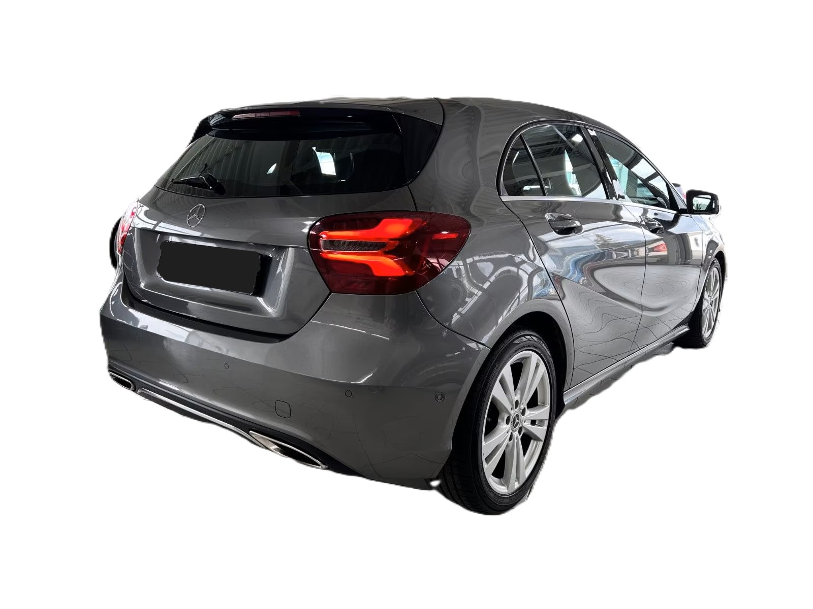 MERCEDES-BENZ A 200 Style 7G-DCT-image-5