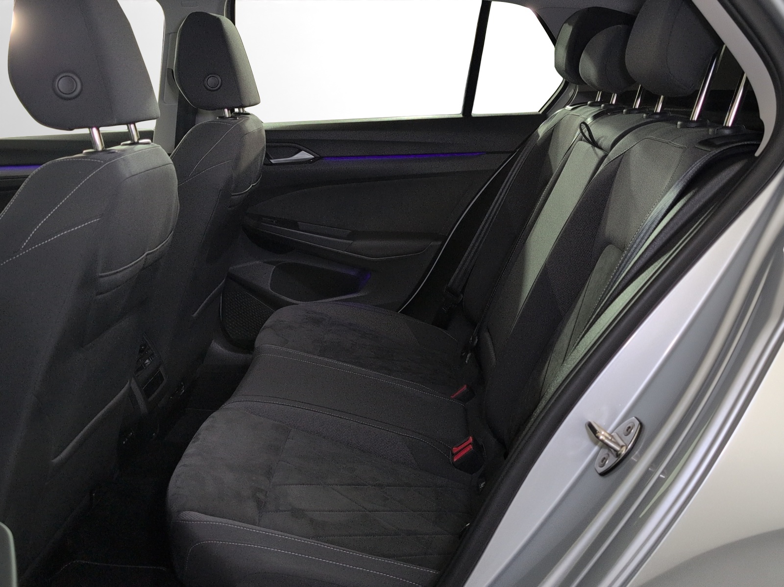 VW Golf 2.0 TSI Style DSG 4 Motion-image-7
